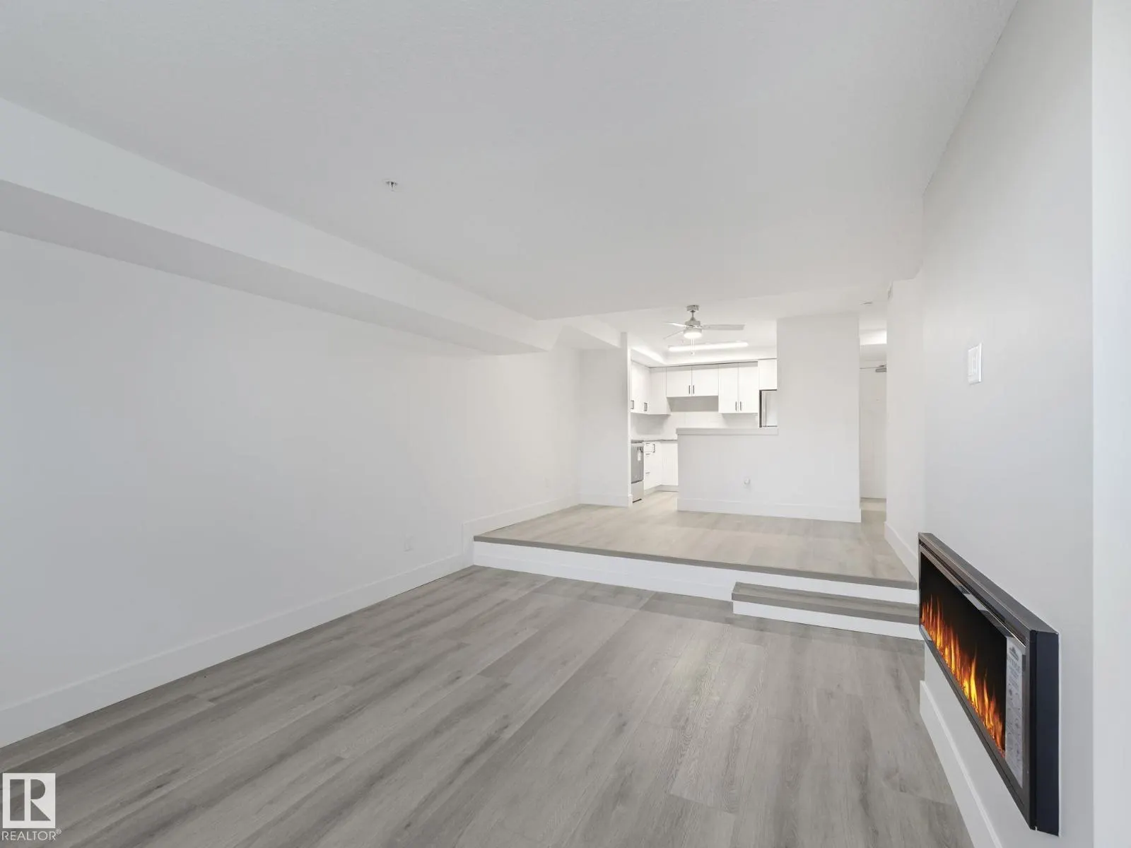 #109 9504 182 ST NW