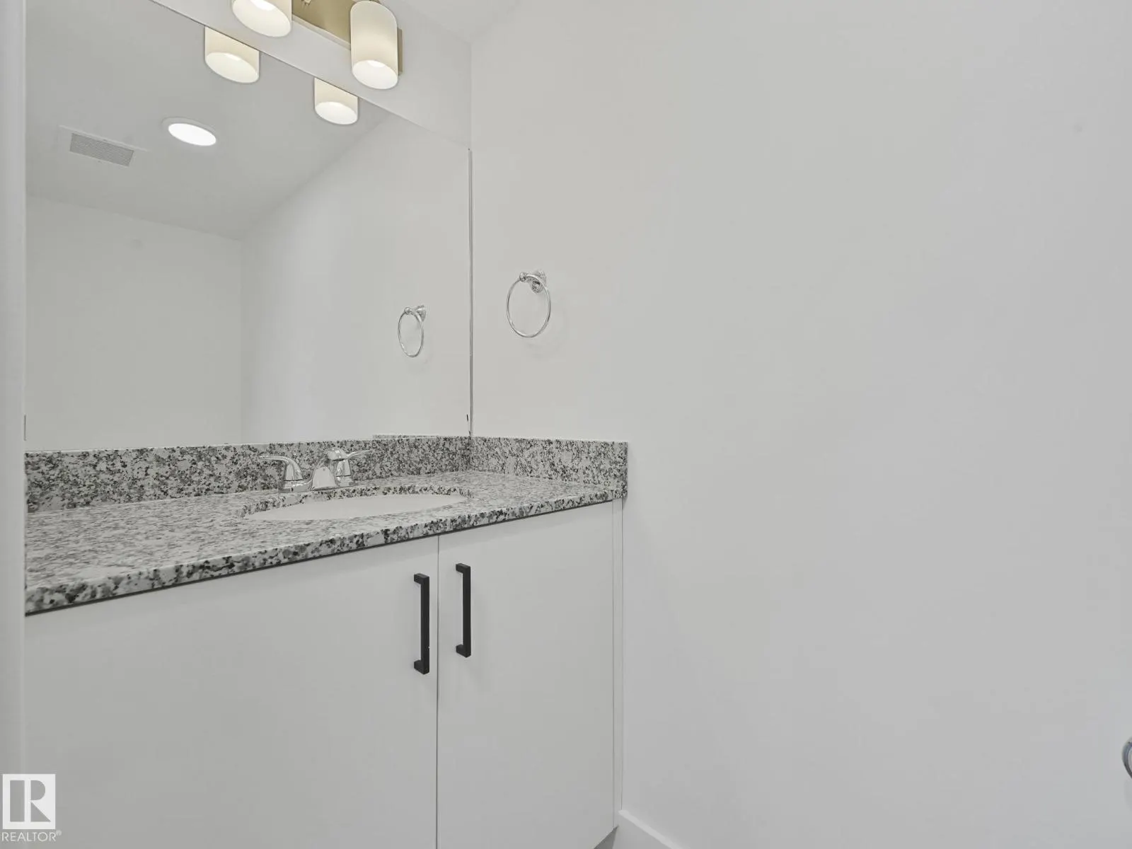 #109 9504 182 ST NW