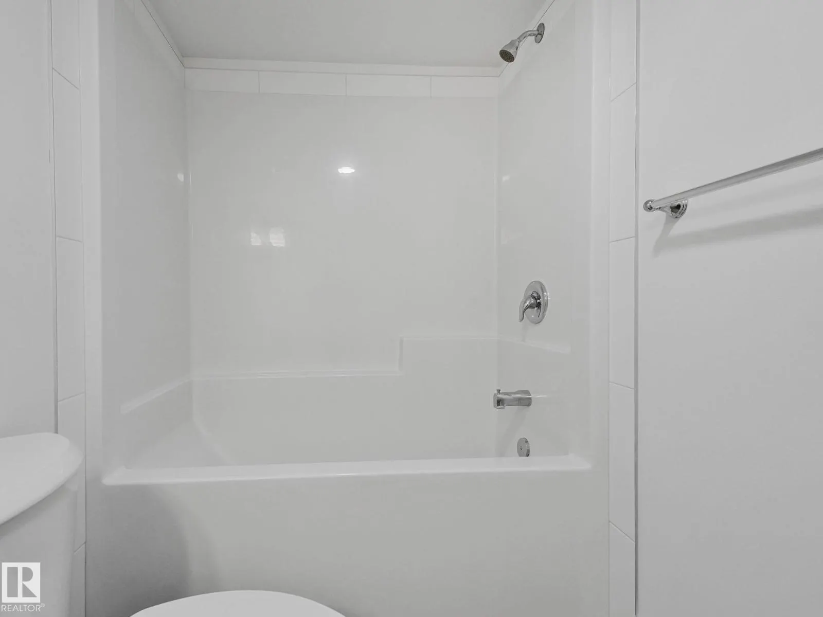 #109 9504 182 ST NW