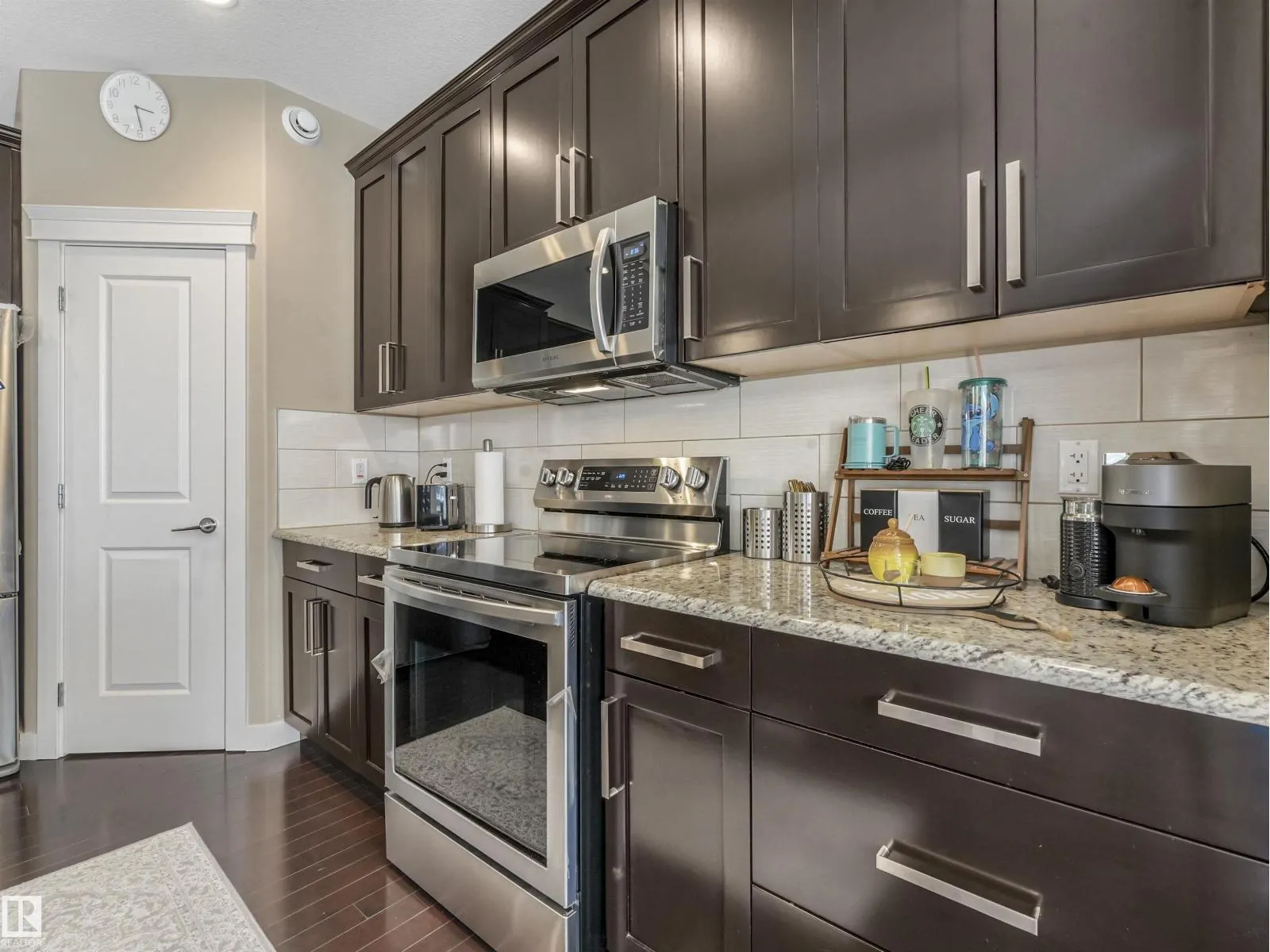 18108 89 ST NW