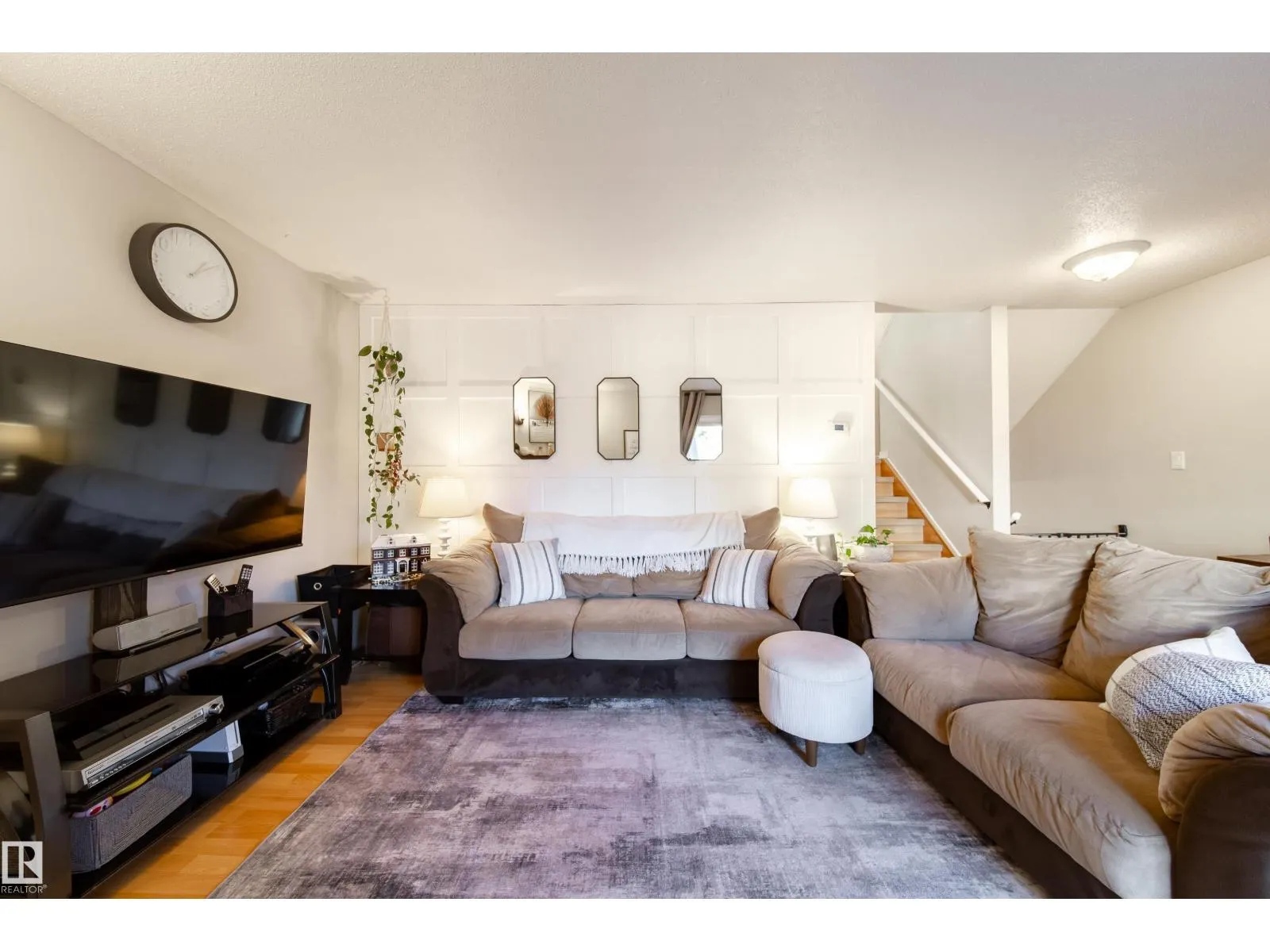 #26 9505 176 ST NW