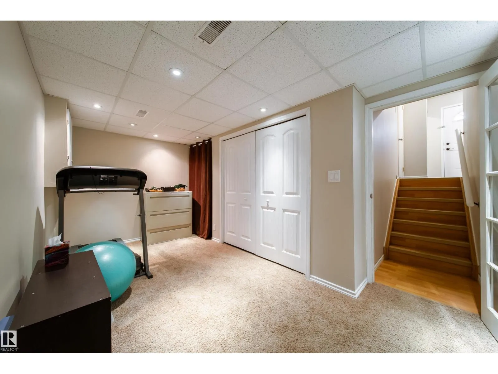 #26 9505 176 ST NW