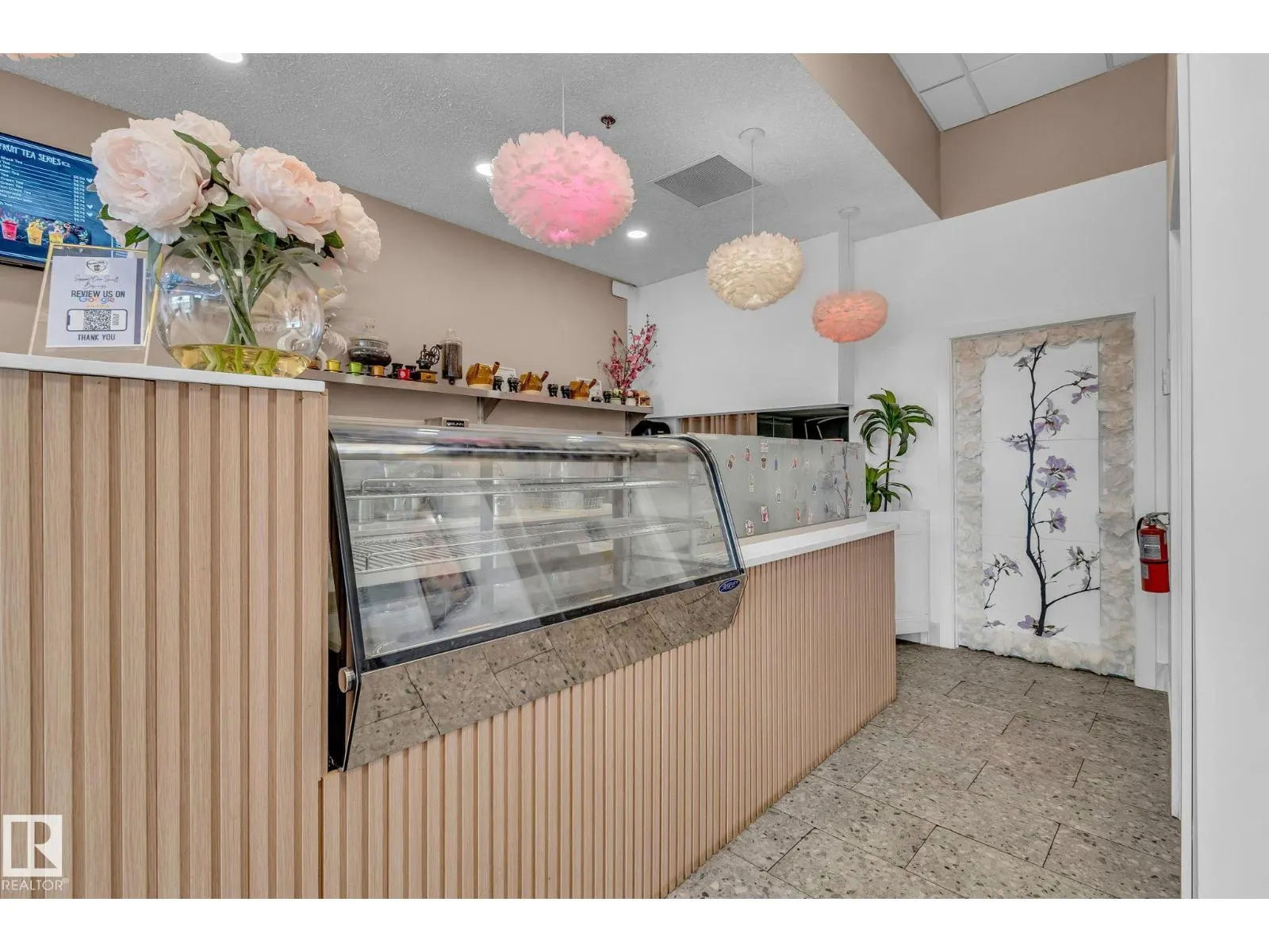 2230 Trumpeter WY NW