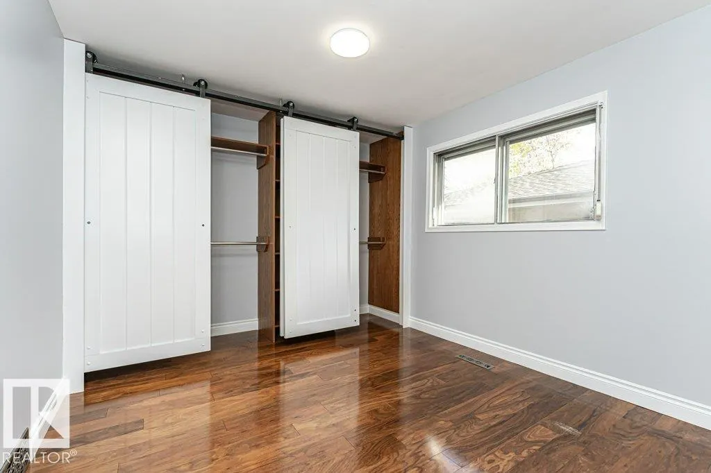 10432 64 AV NW