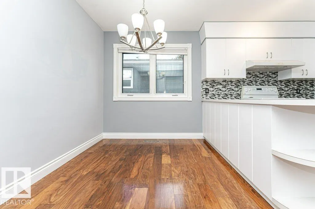 10432 64 AV NW