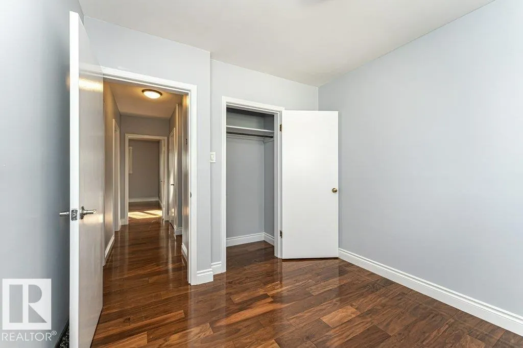 10432 64 AV NW