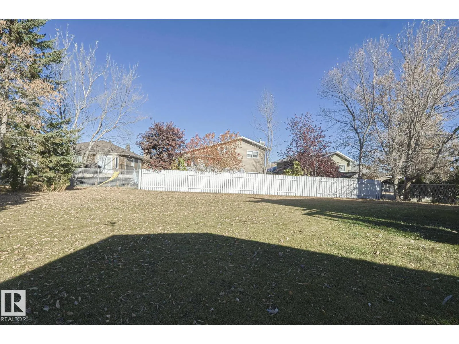 11 HIGH PARK CL