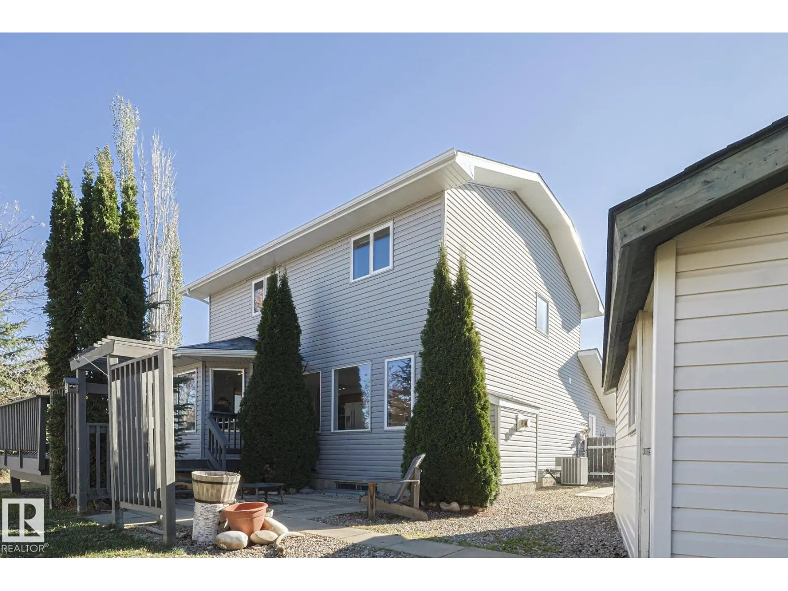 11 HIGH PARK CL