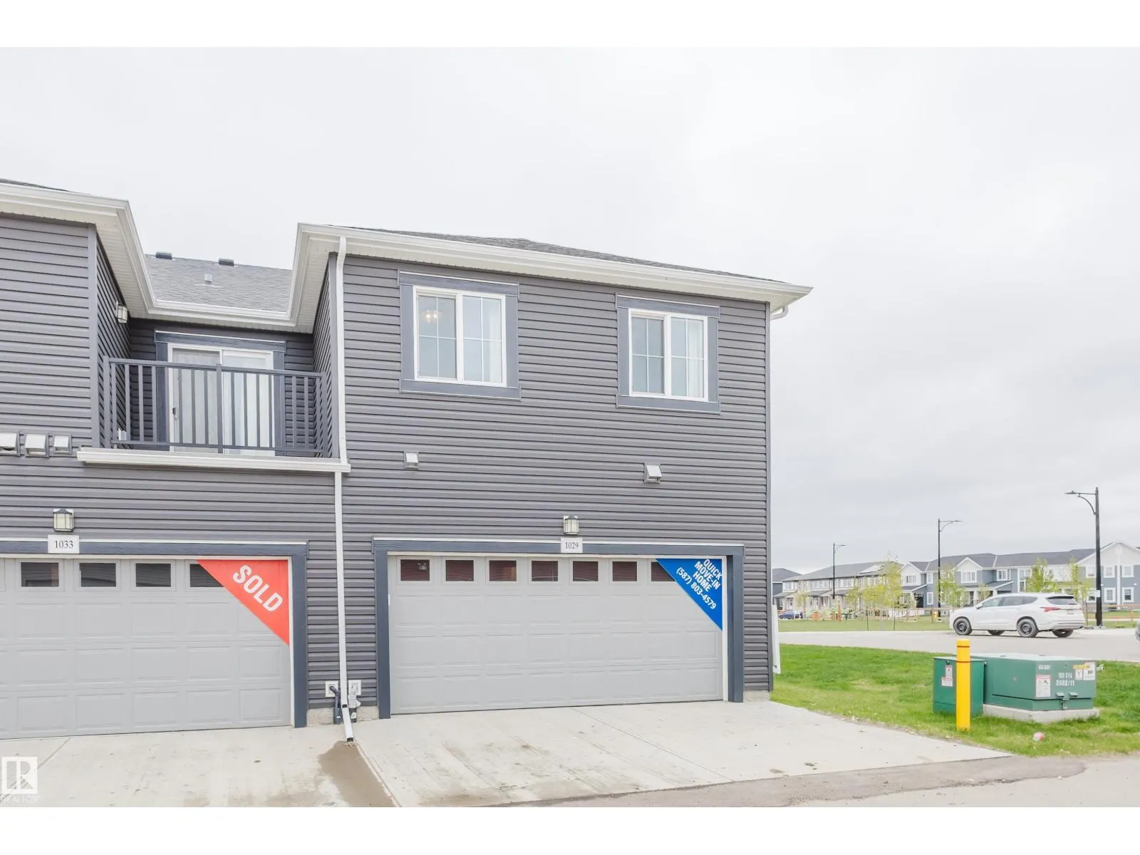 1029 Helen Lavender LN