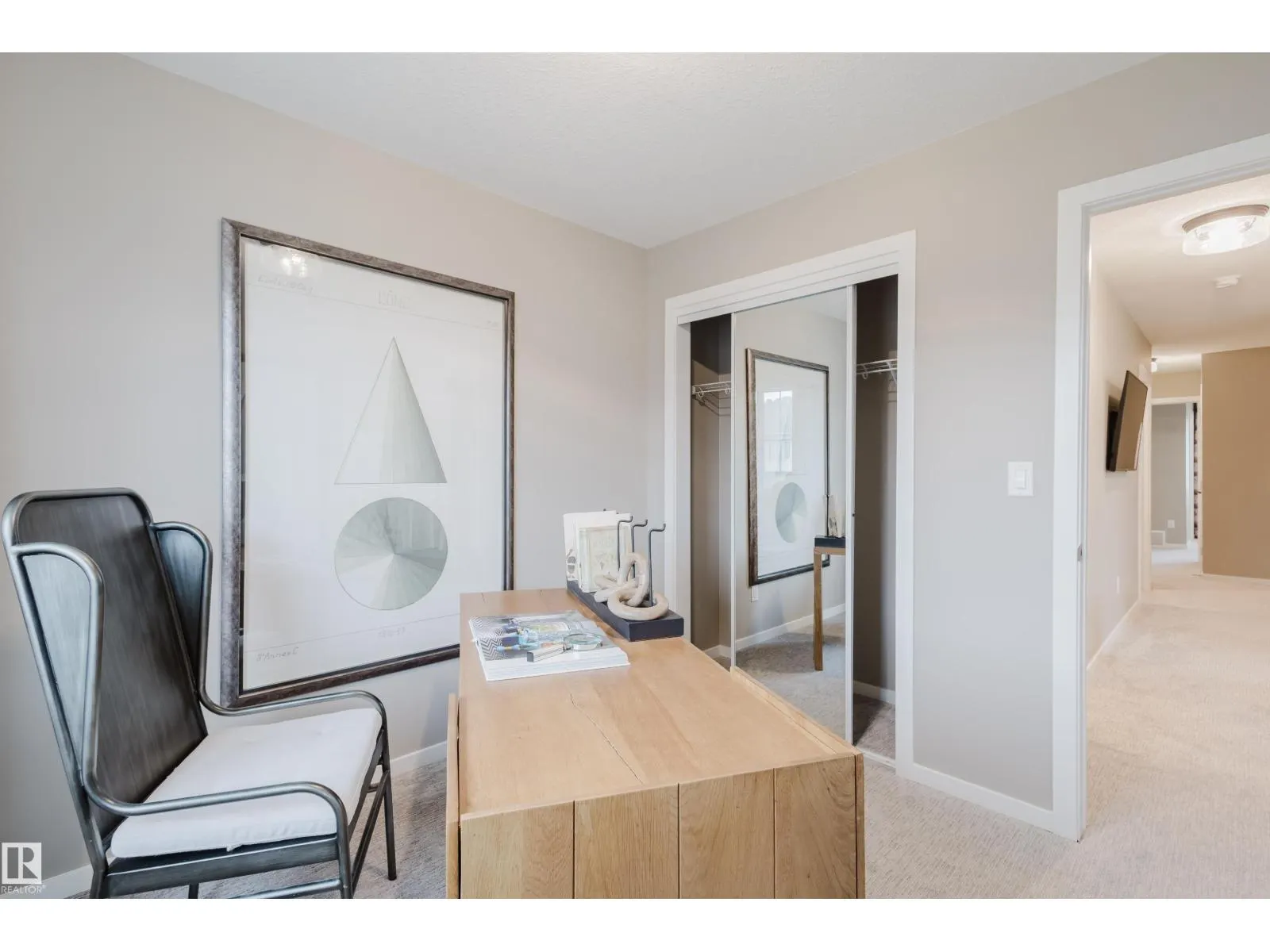1029 Helen Lavender LN
