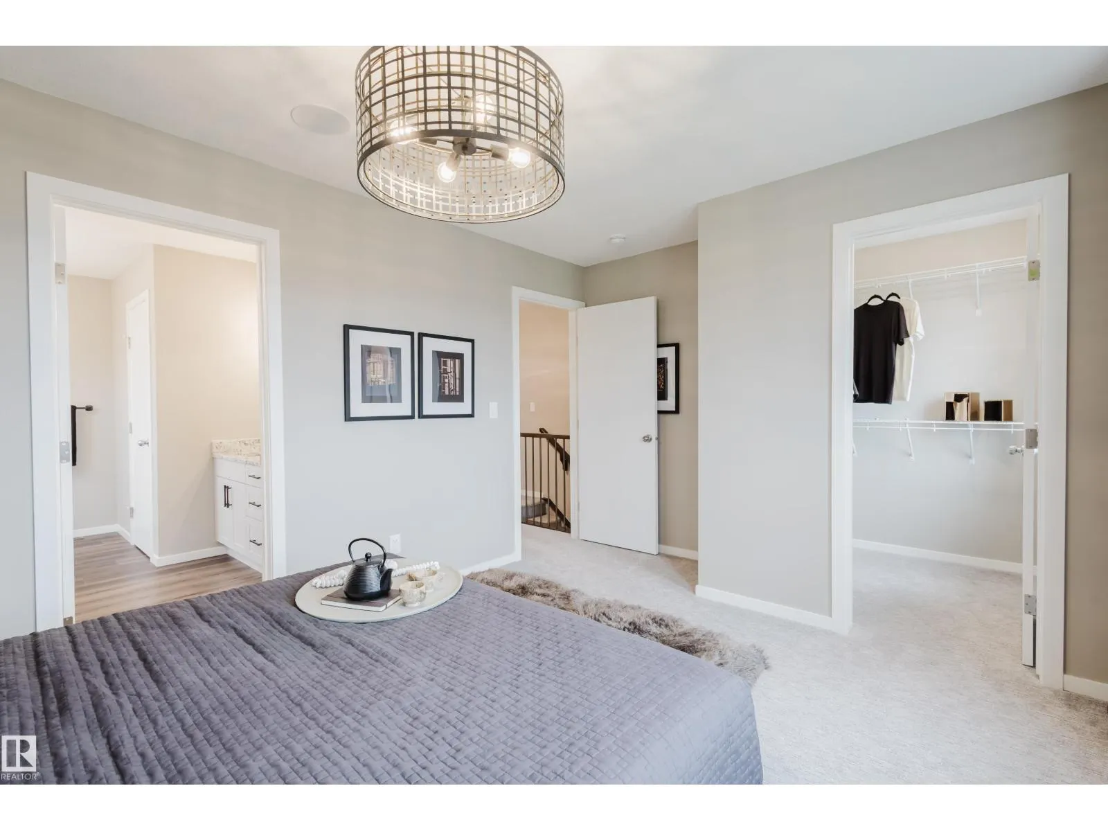 1029 Helen Lavender LN