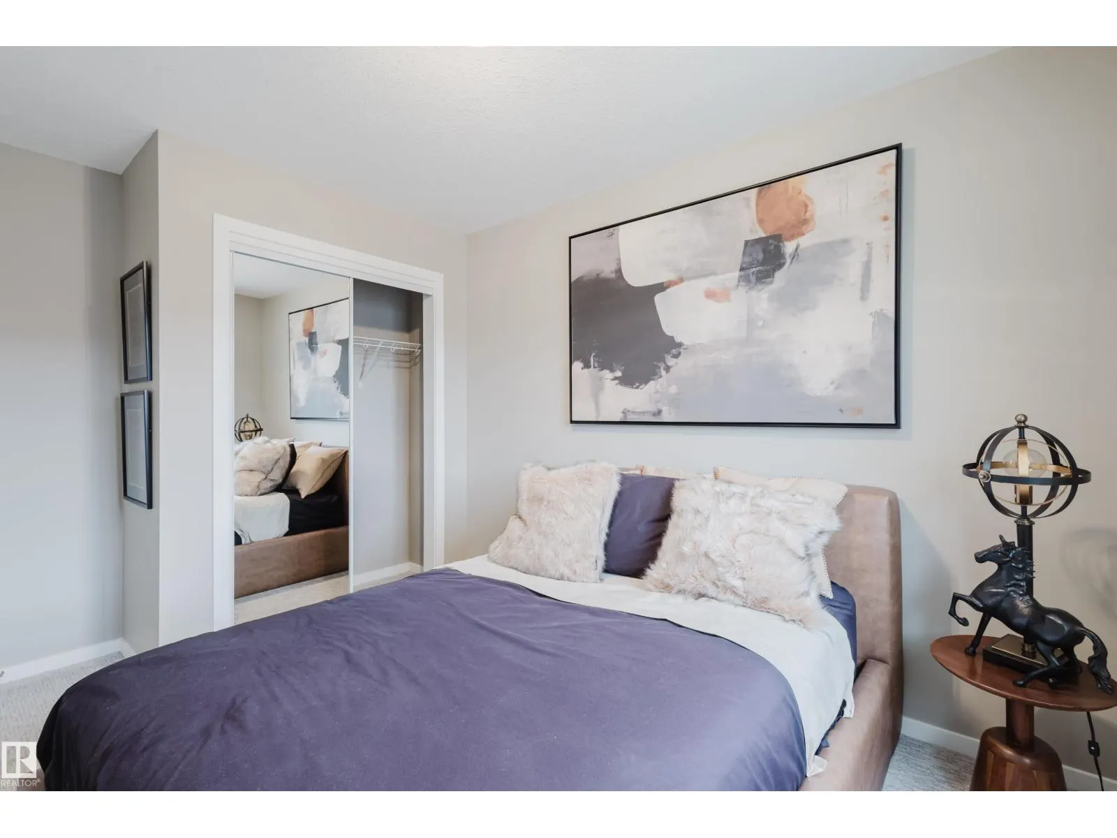 1029 Helen Lavender LN
