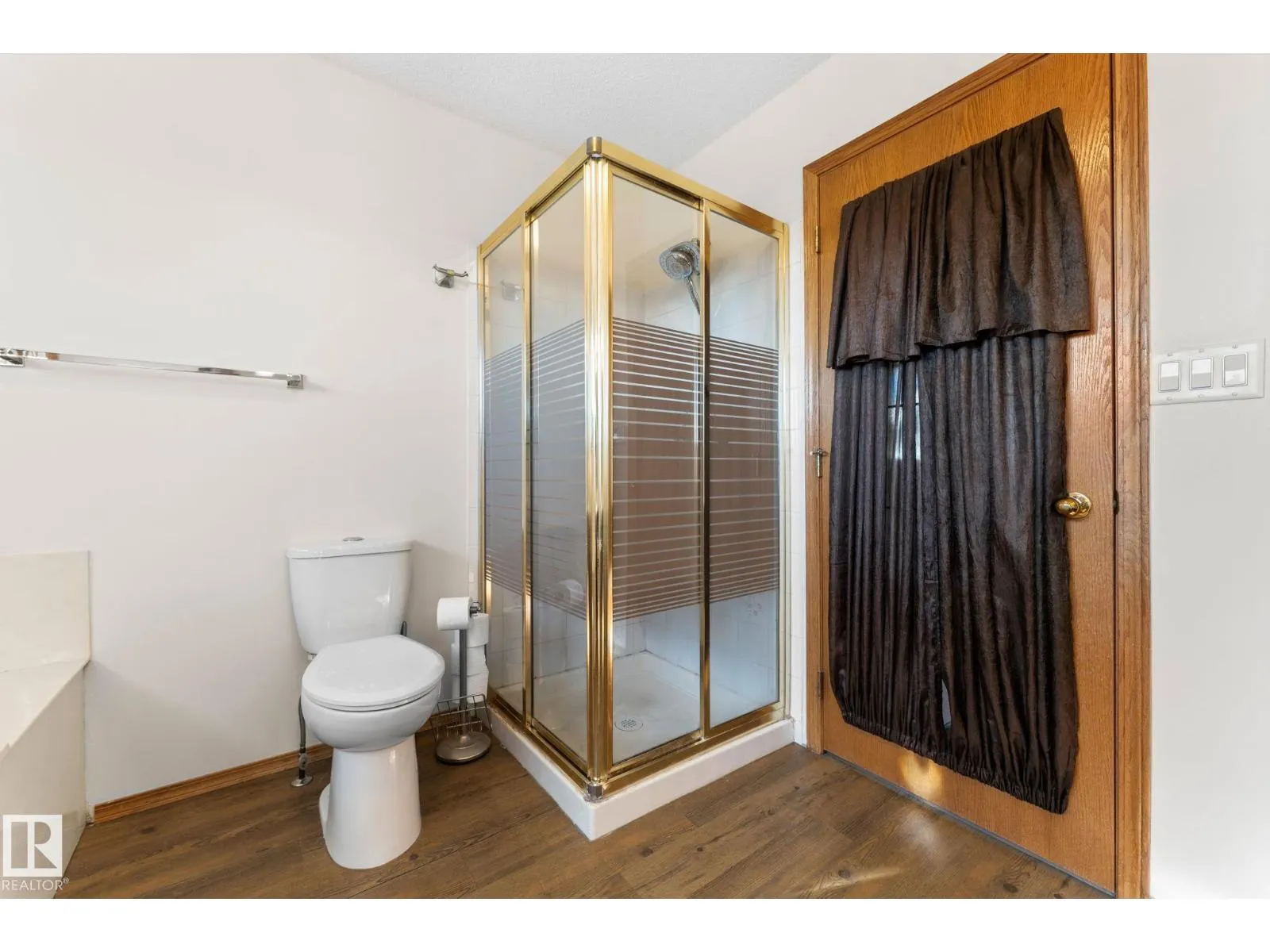 6018 156 AV NW