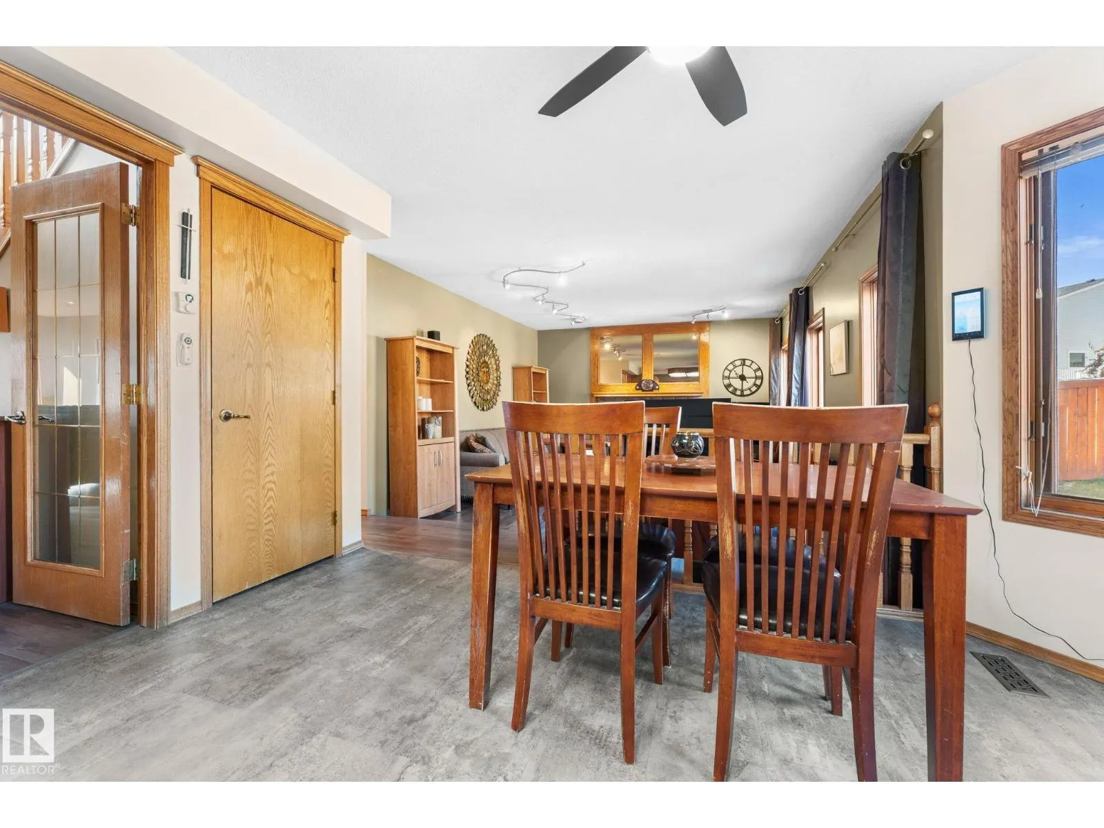 6018 156 AV NW