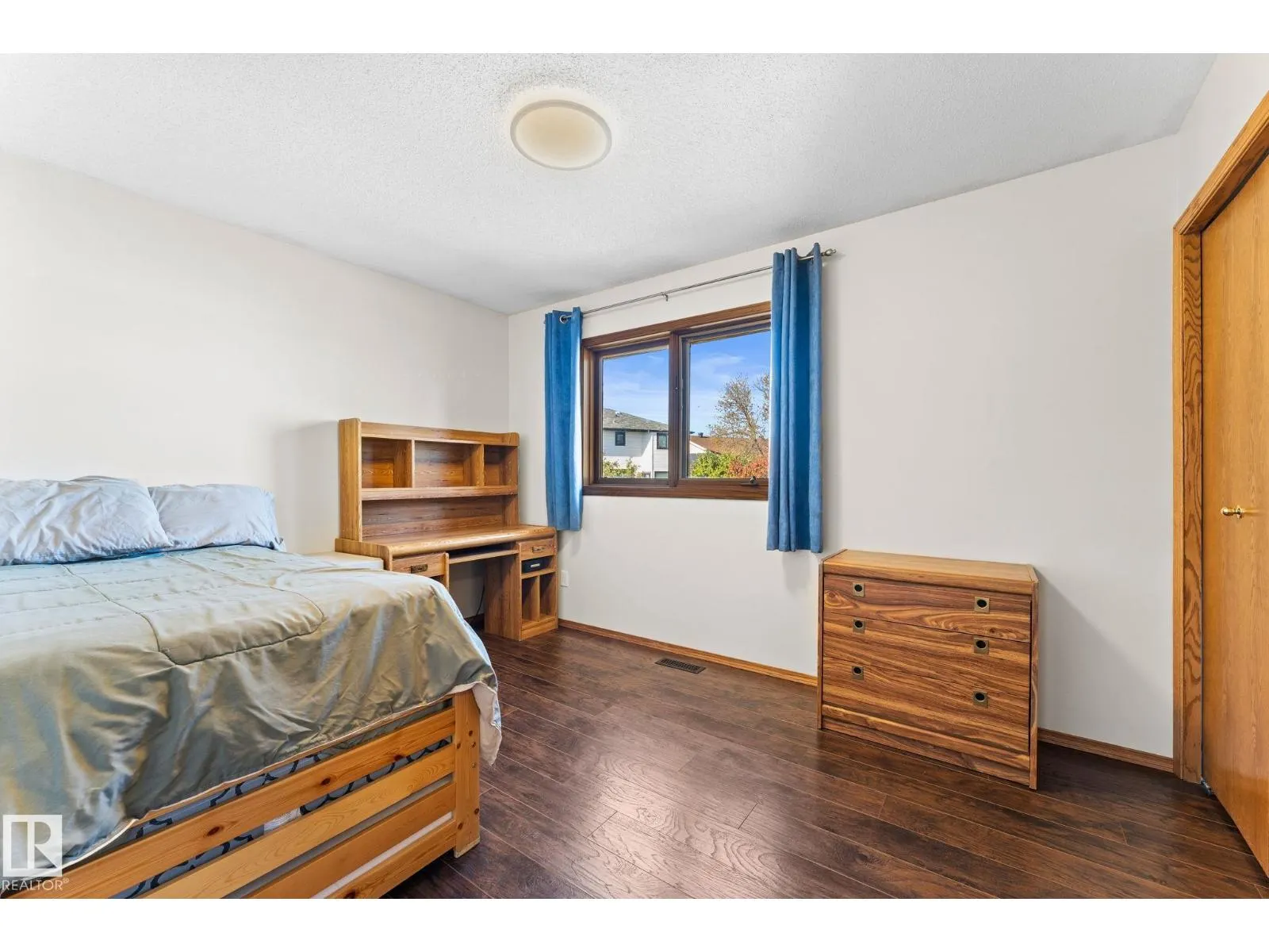 6018 156 AV NW