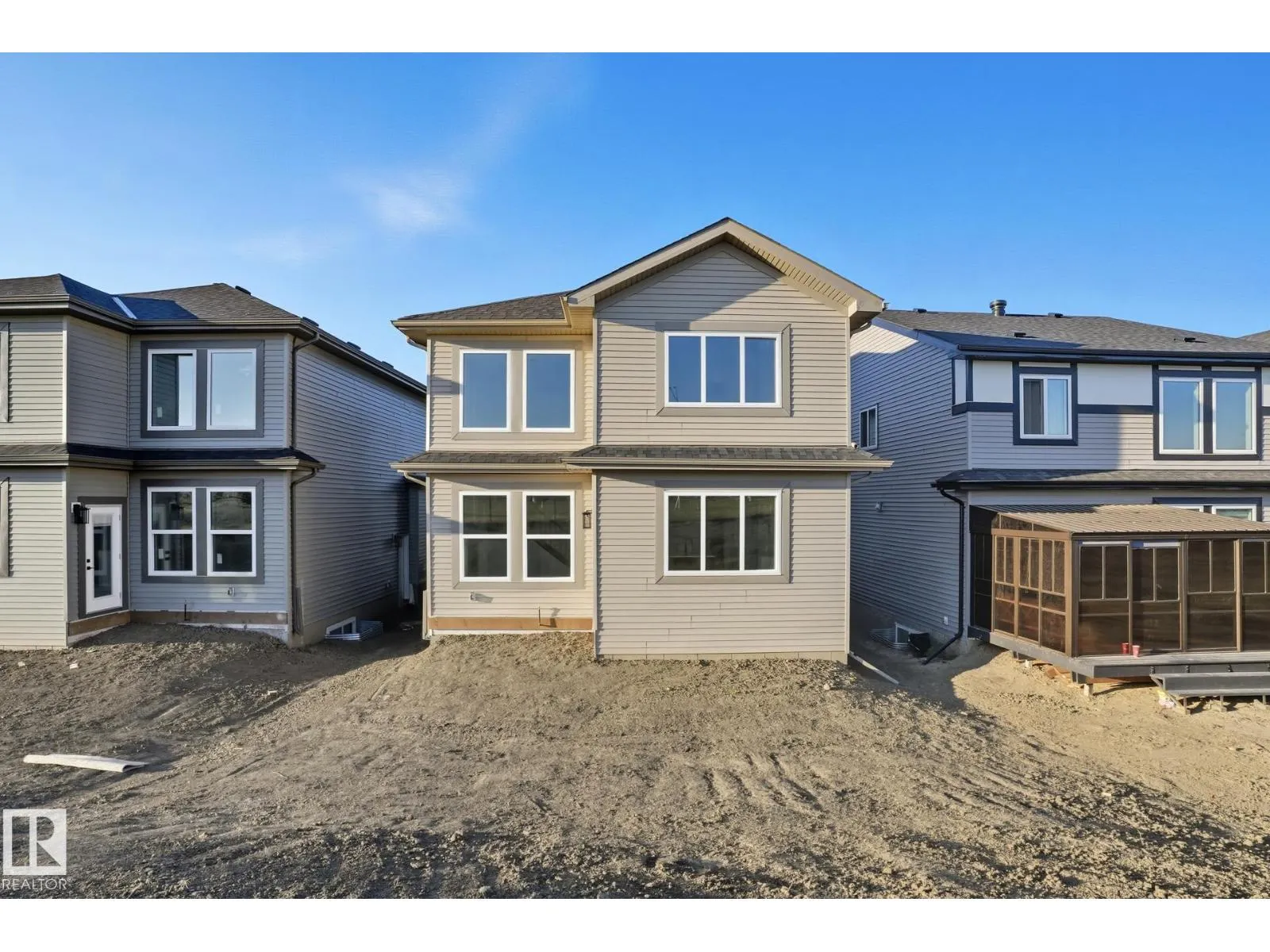66 Hemingway CR
