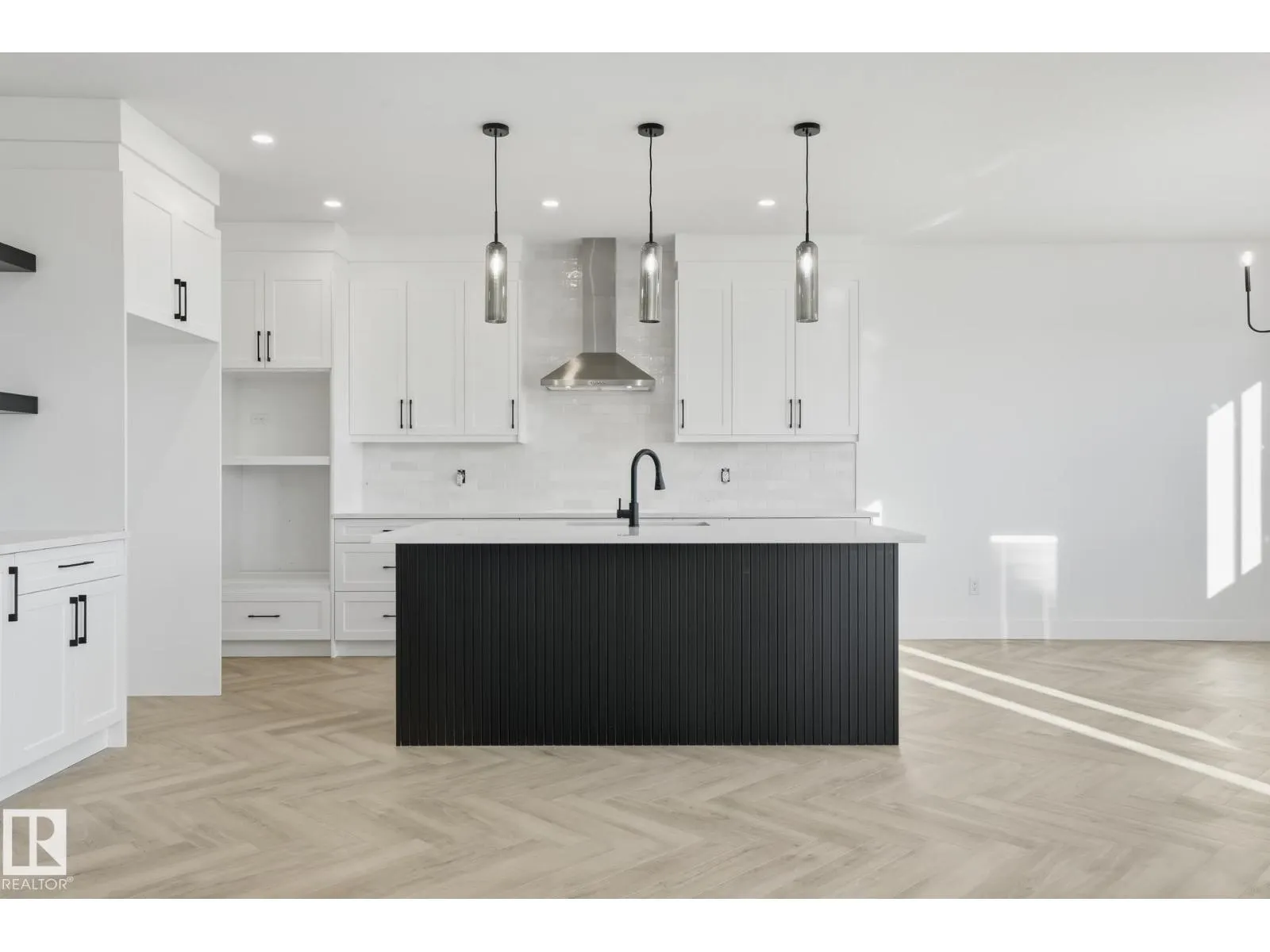 66 Hemingway CR