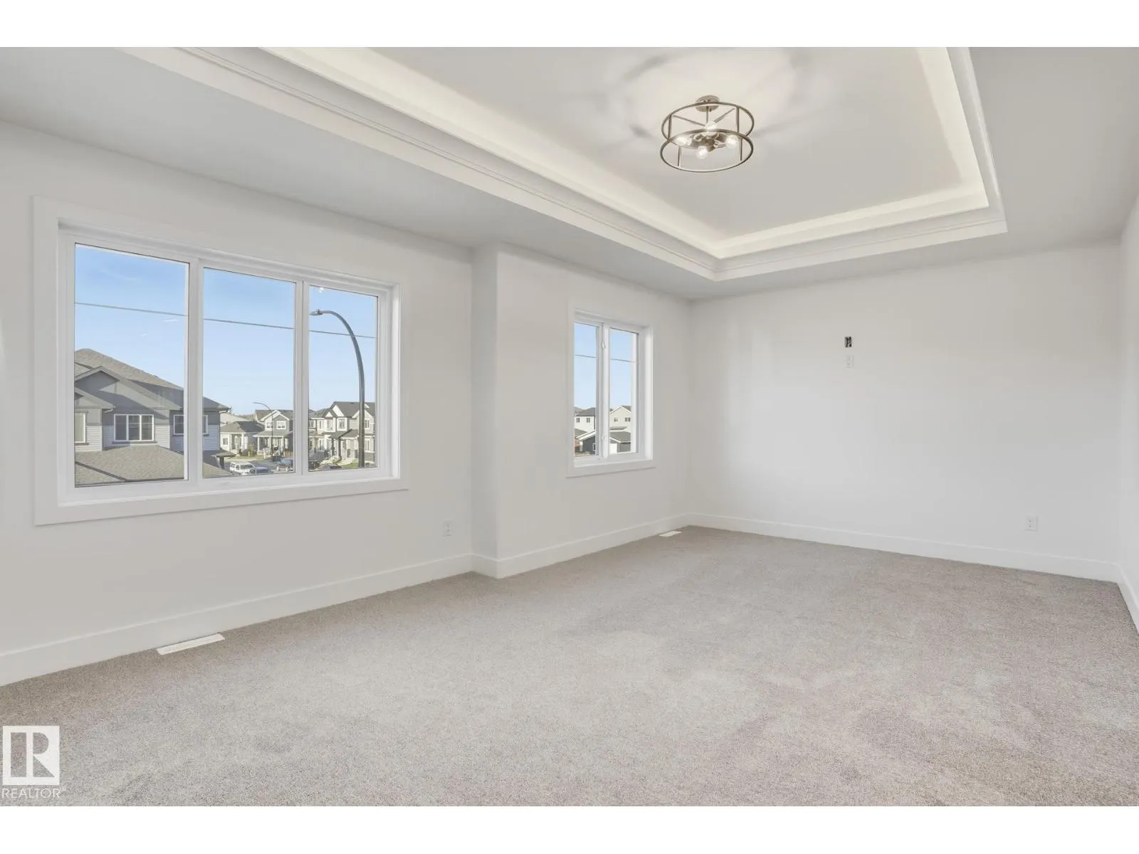 66 Hemingway CR