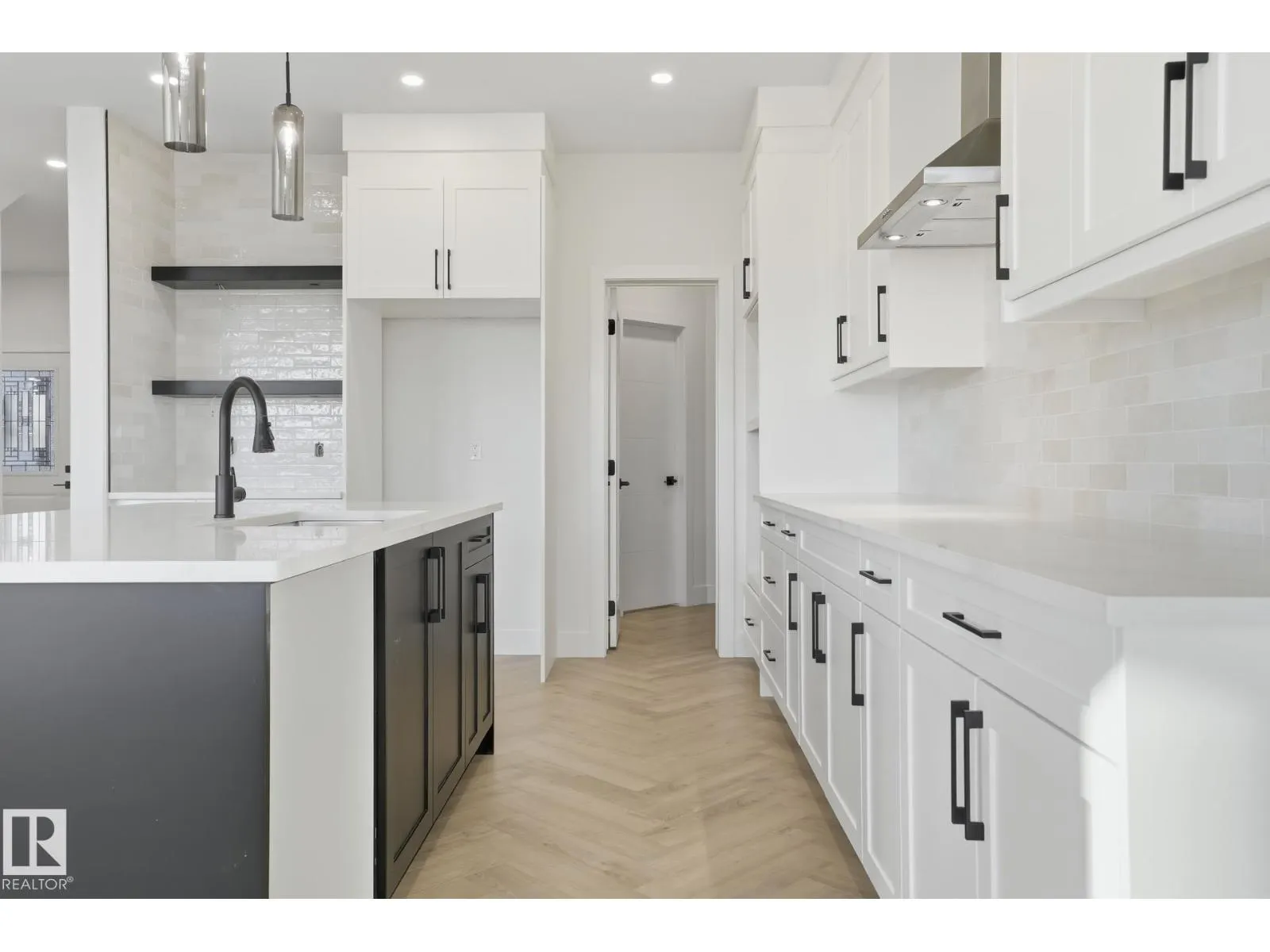 66 Hemingway CR