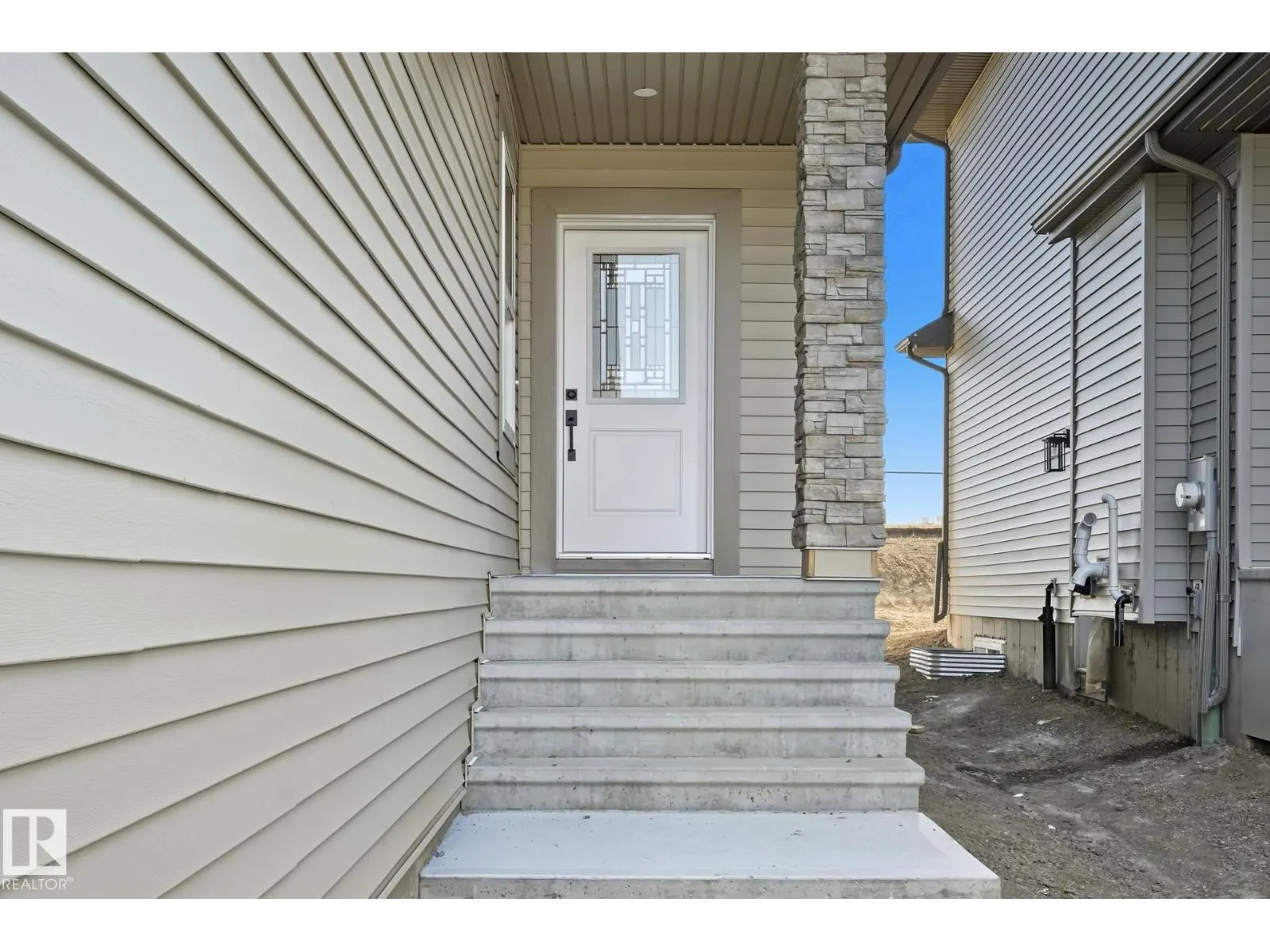 66 Hemingway CR