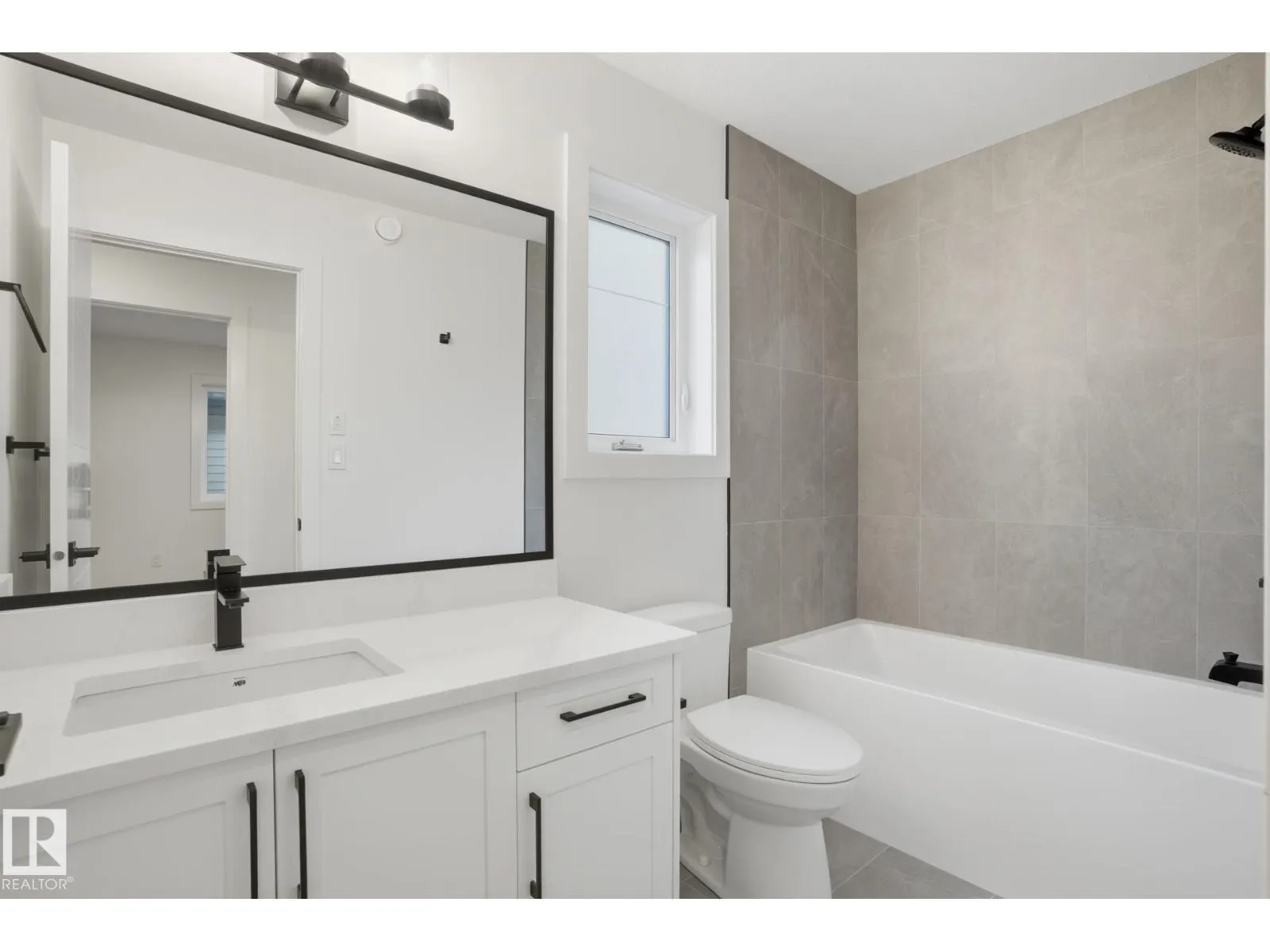 66 Hemingway CR