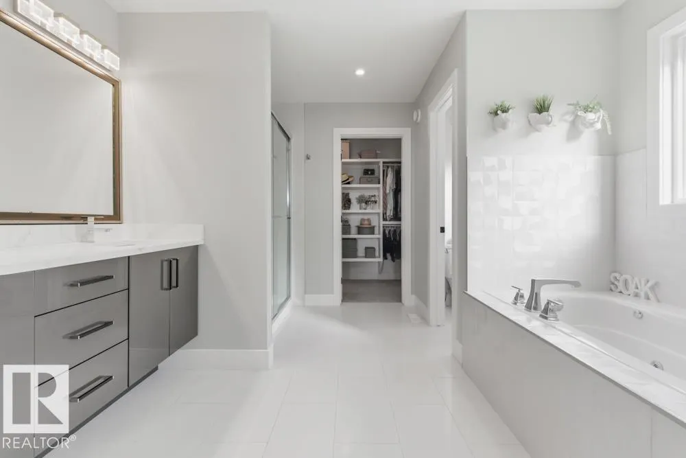 17849 9A AV SW