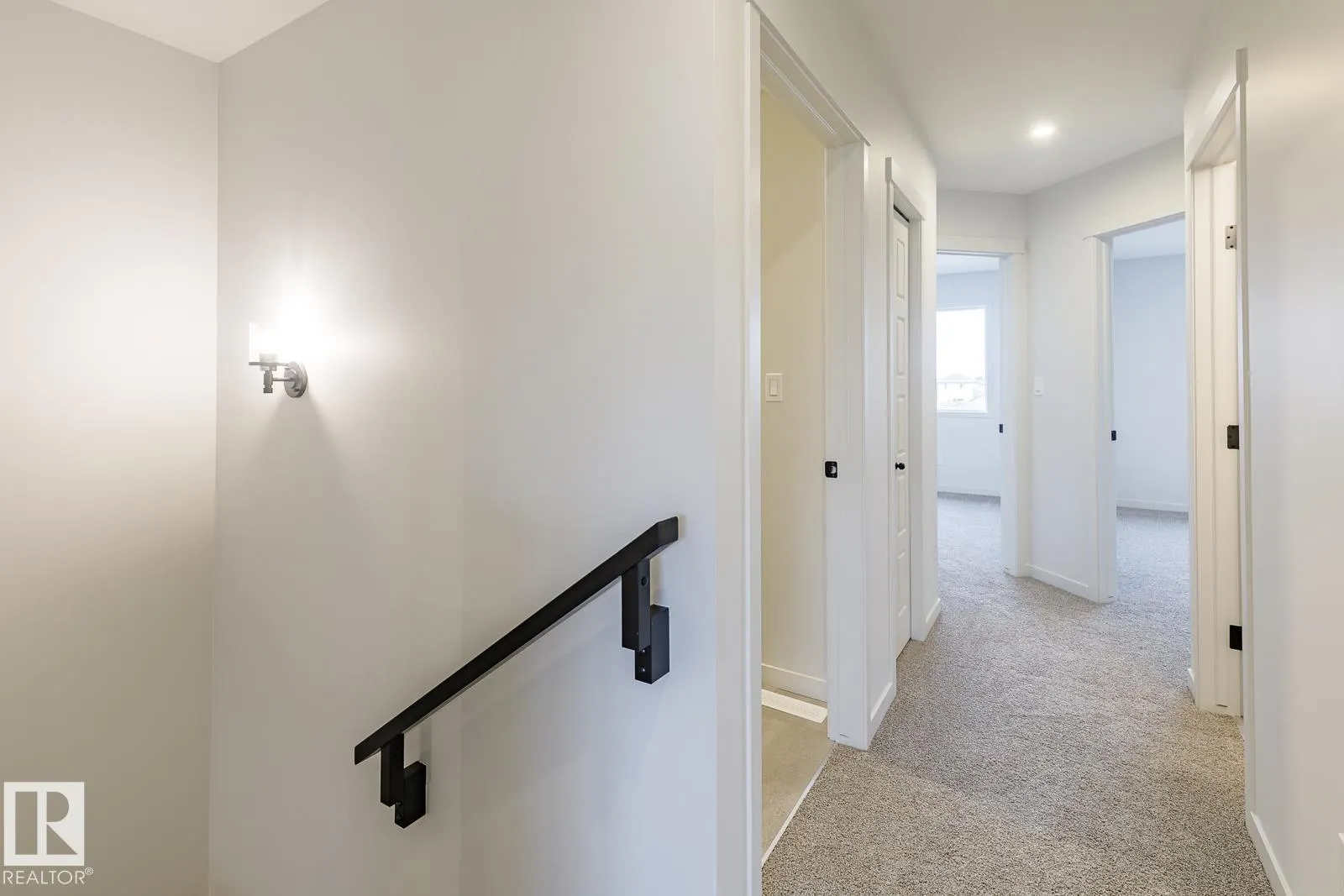 6324 175 AV NW