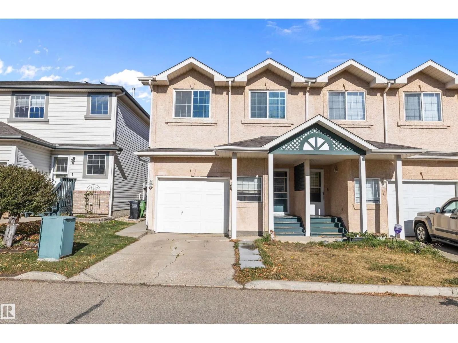 #8 300 HOOPER CR NW