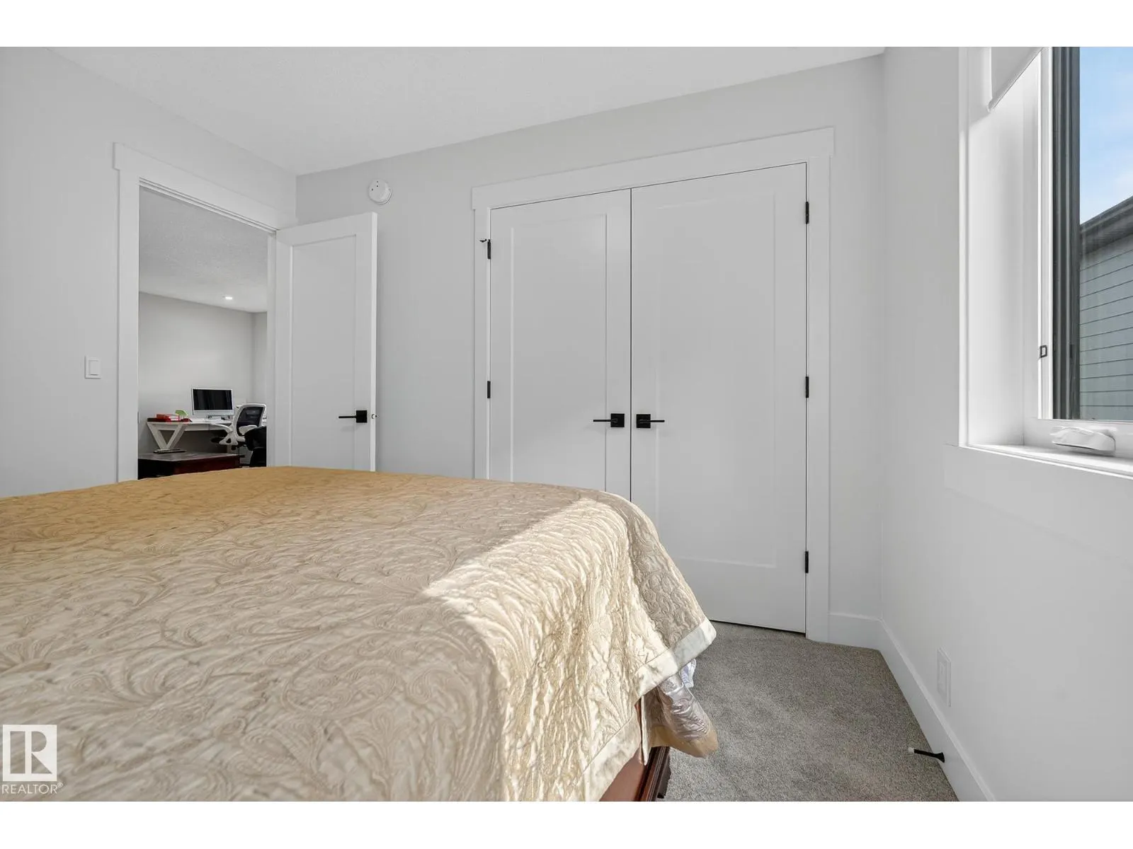 57 Newbury Ci