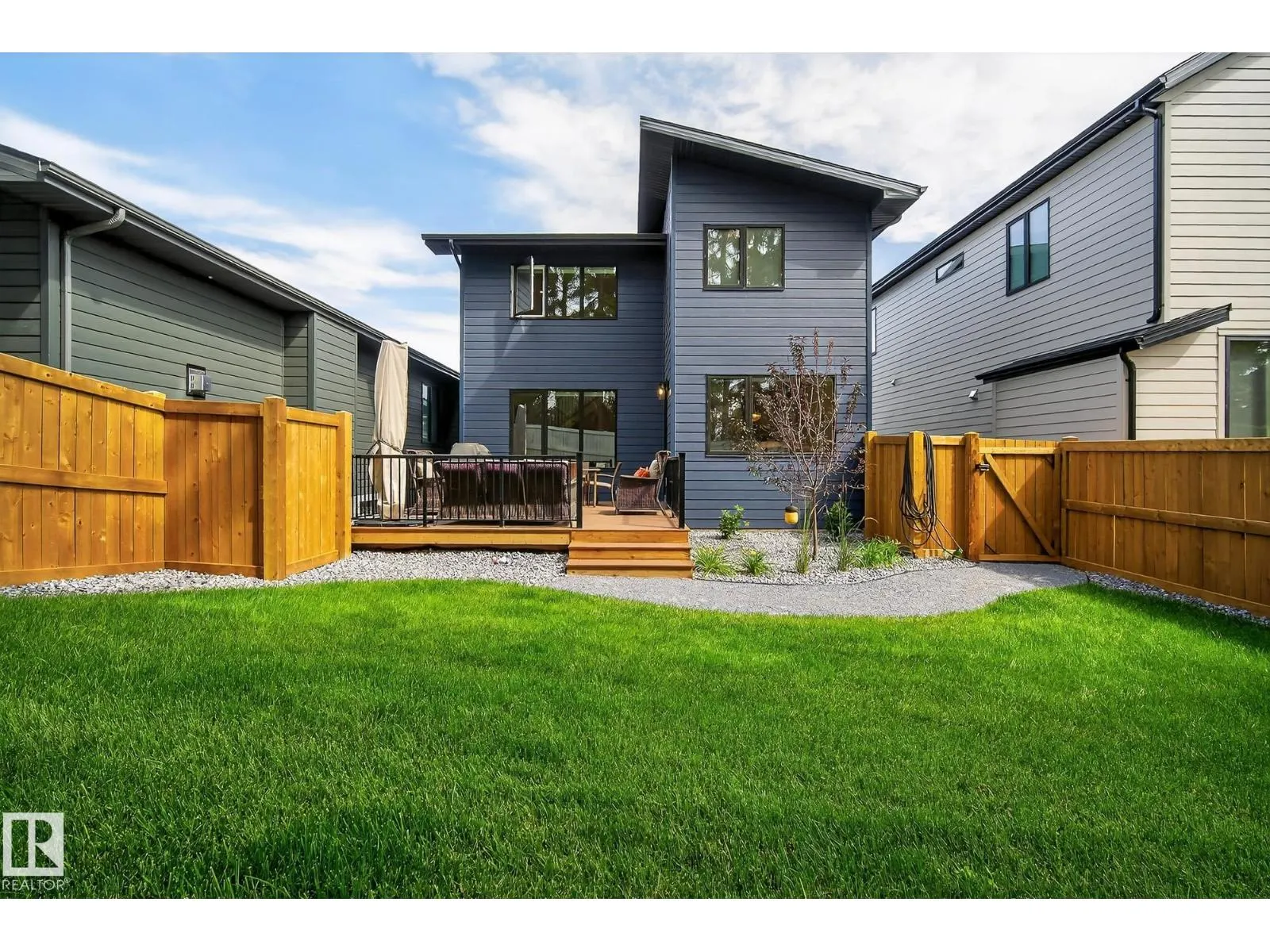 57 Newbury Ci