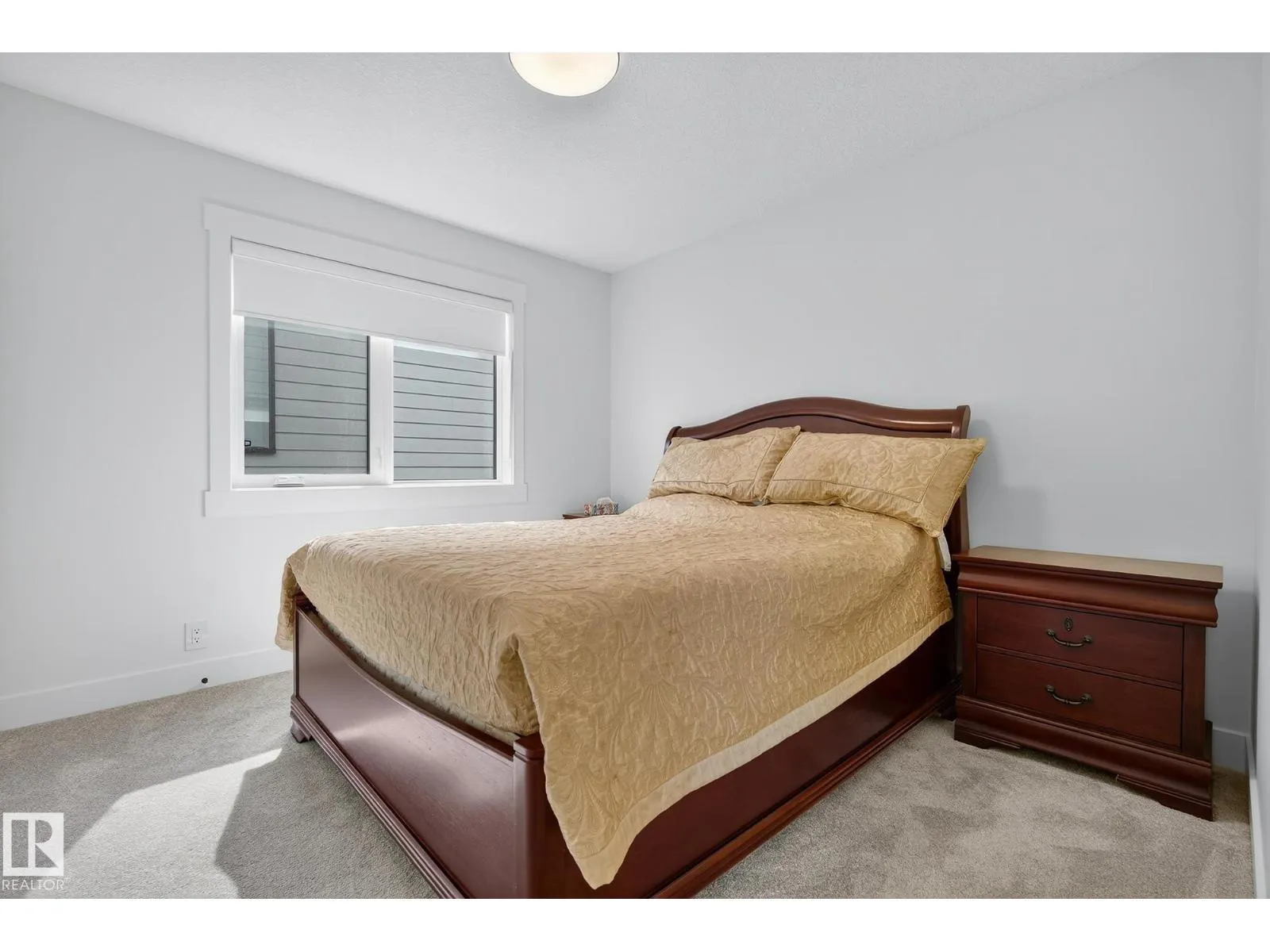 57 Newbury Ci