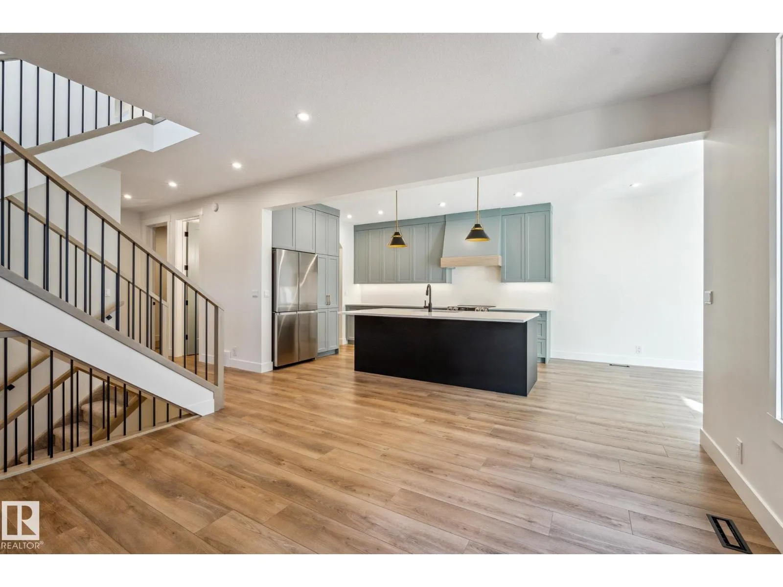 57 Newbury Ci