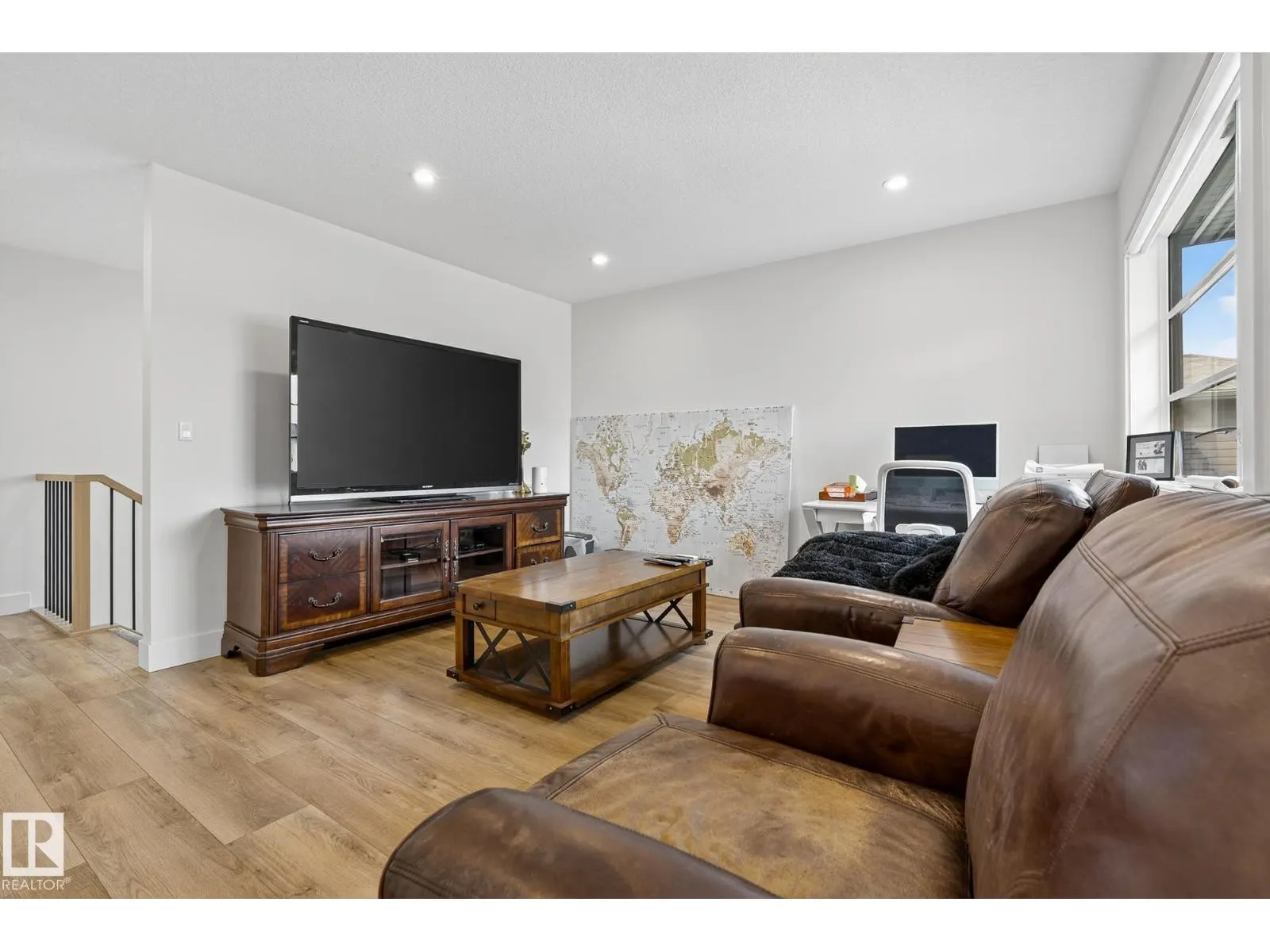 57 Newbury Ci