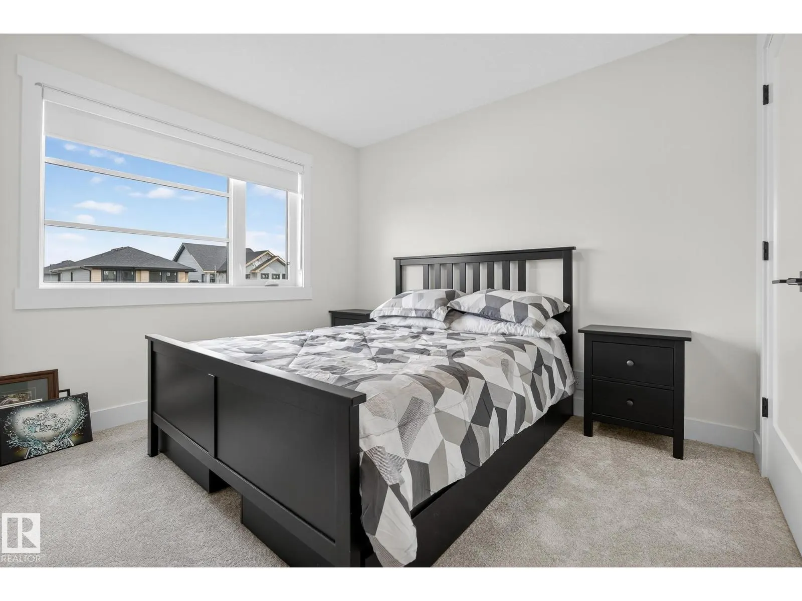 57 Newbury Ci