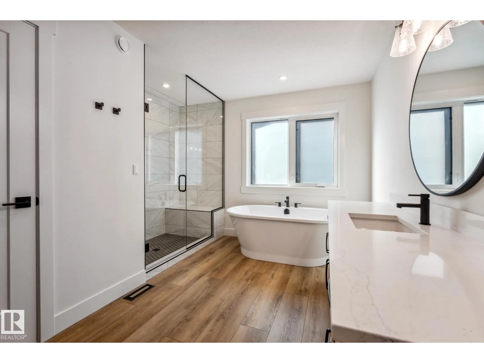 57 Newbury Ci