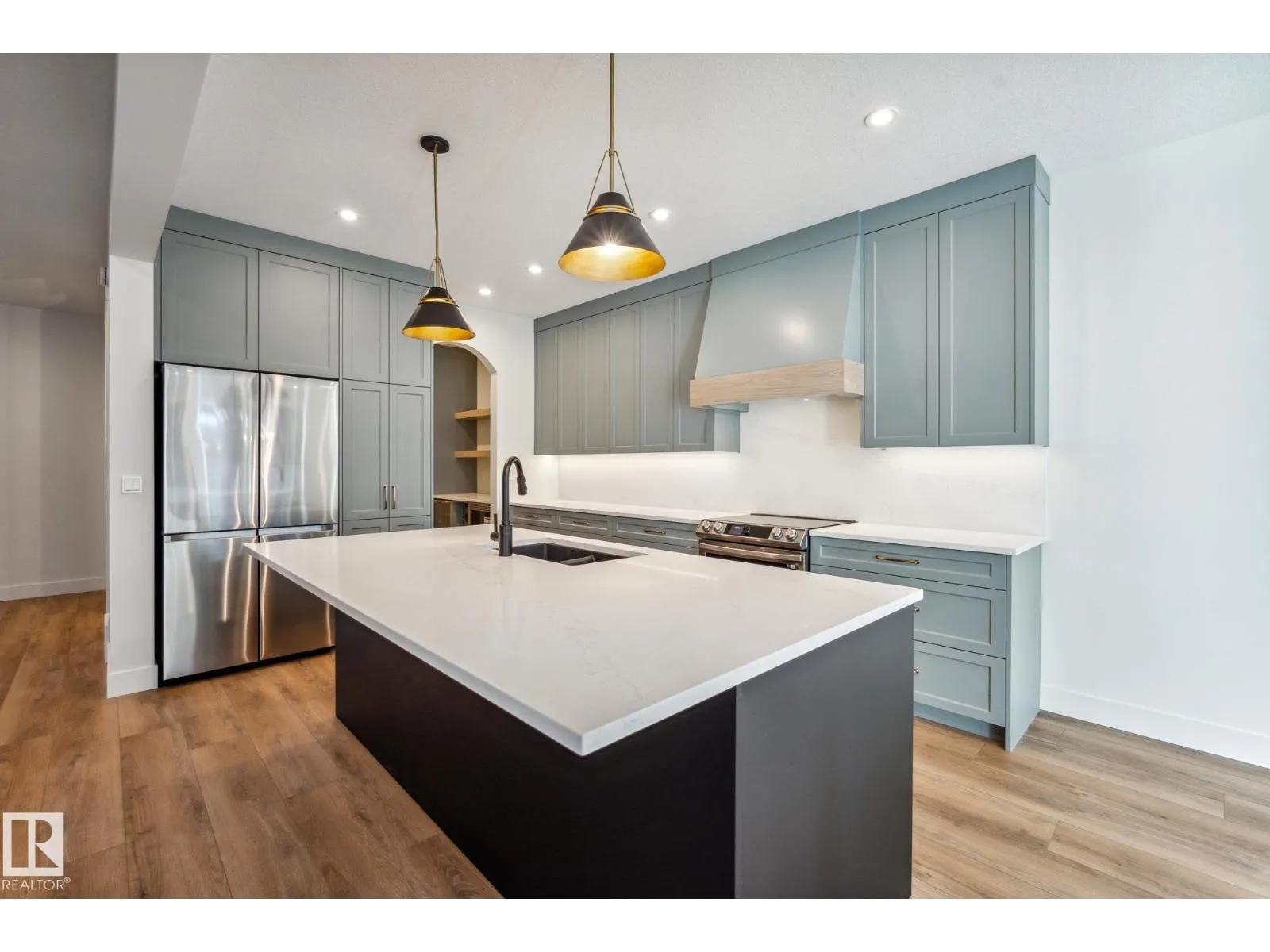57 Newbury Ci