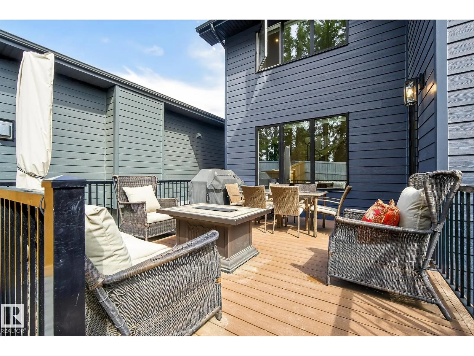 57 Newbury Ci