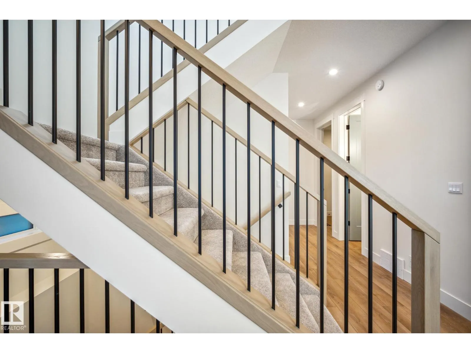 57 Newbury Ci