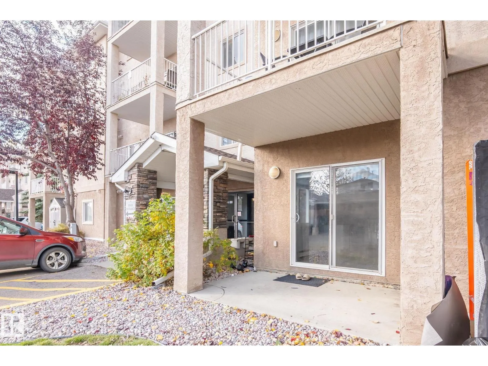 #114 2305 35A AV NW