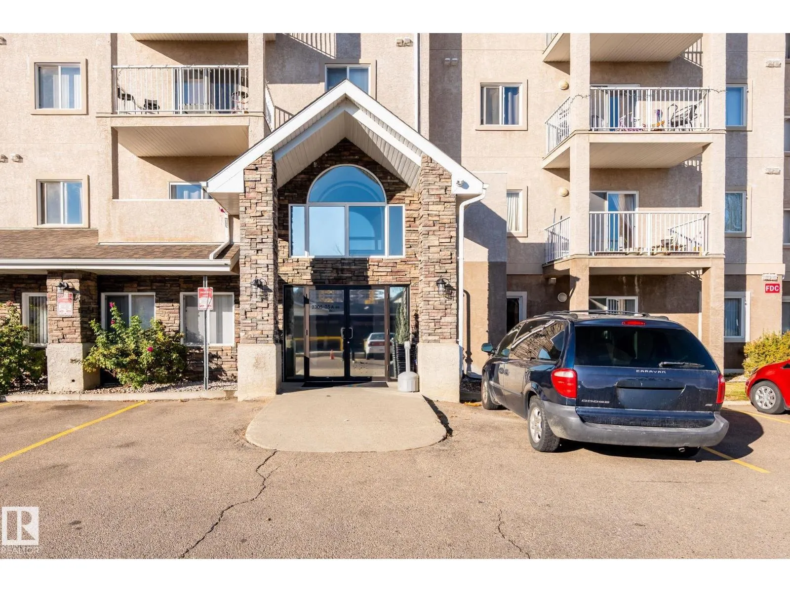 #114 2305 35A AV NW