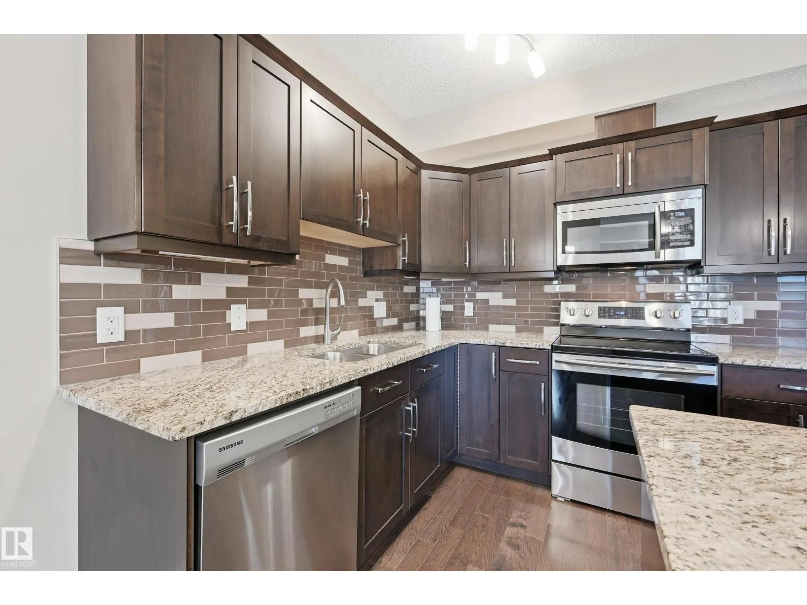#314 10530 56 AV NW