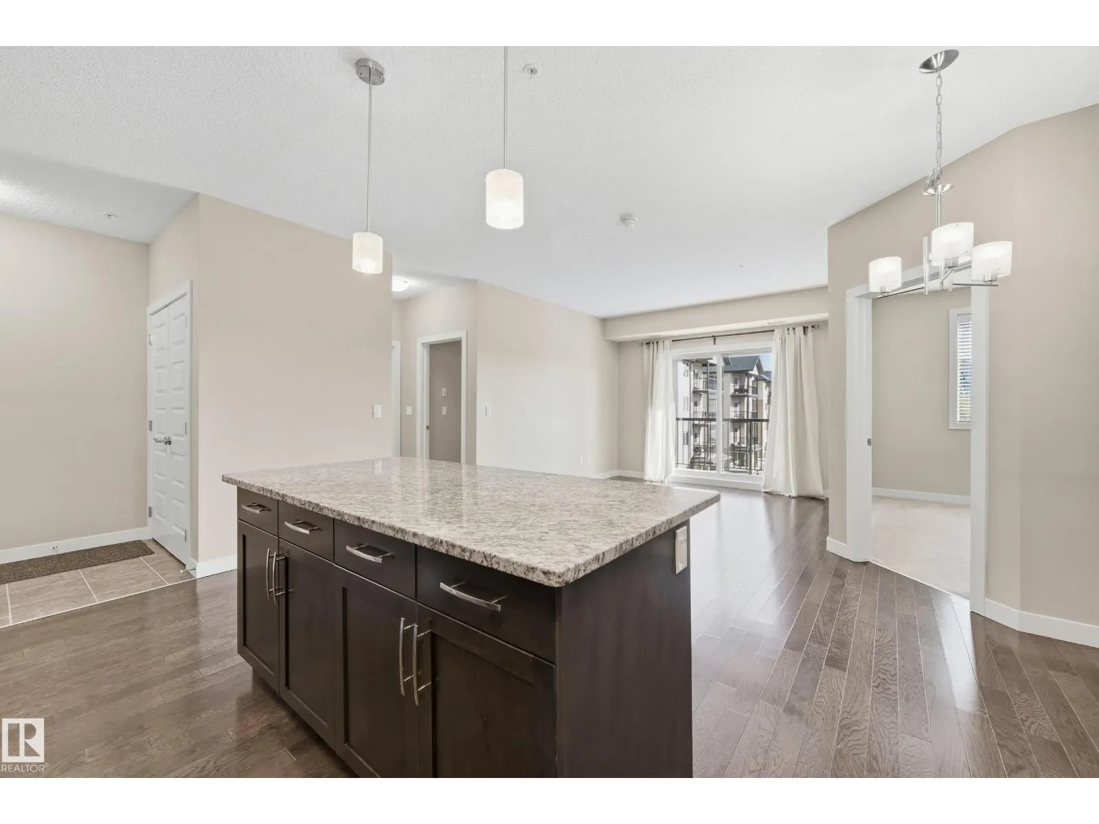 #314 10530 56 AV NW