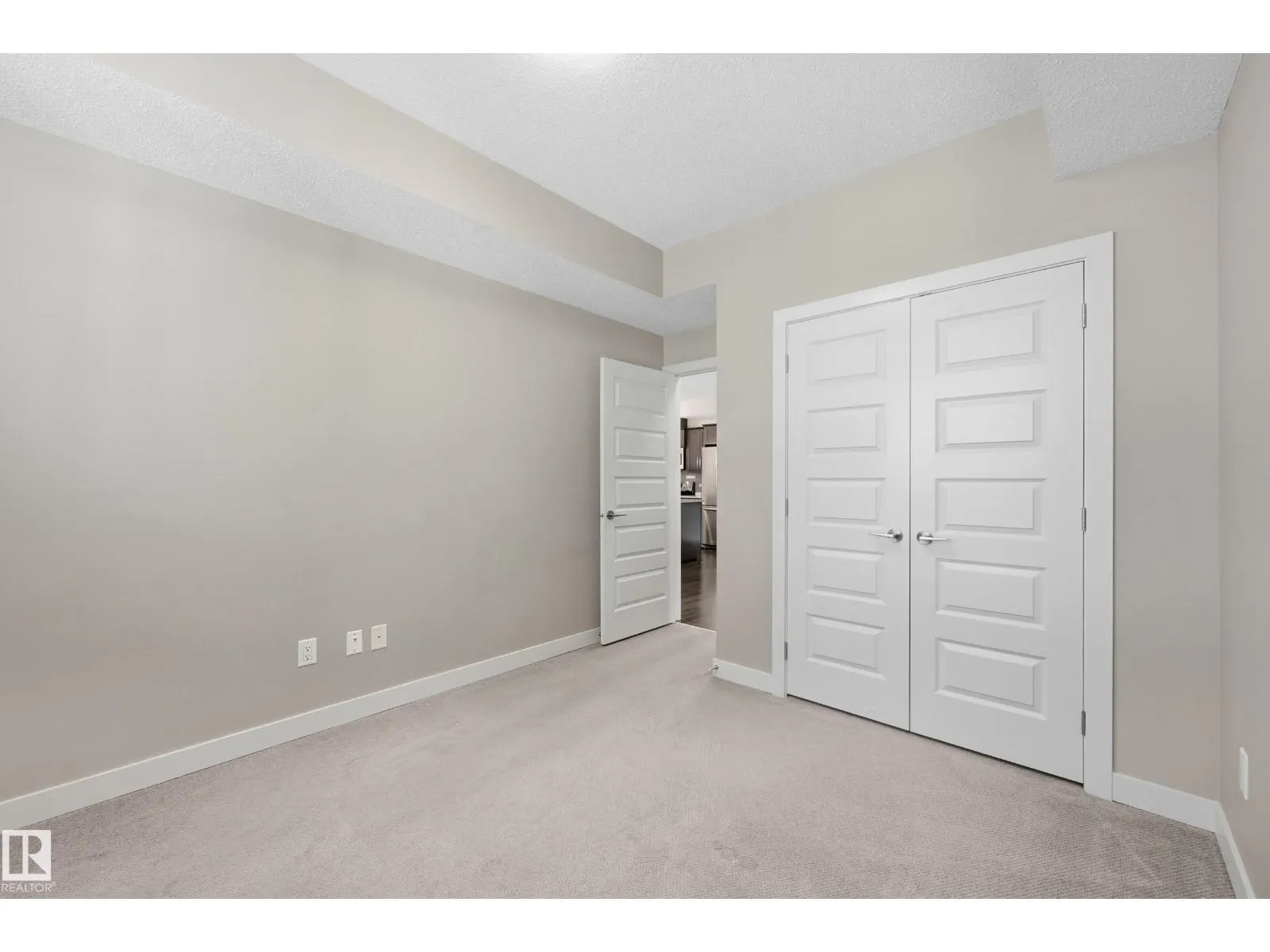 #314 10530 56 AV NW