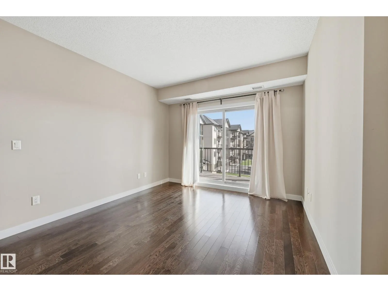 #314 10530 56 AV NW