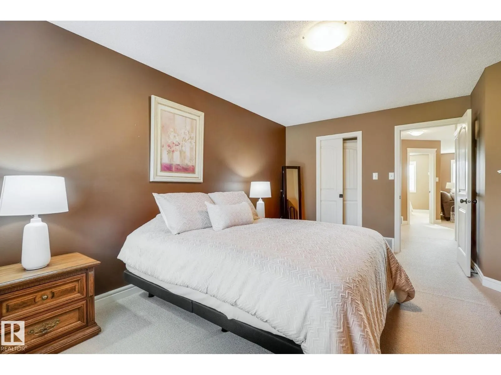 1926 119A ST SW