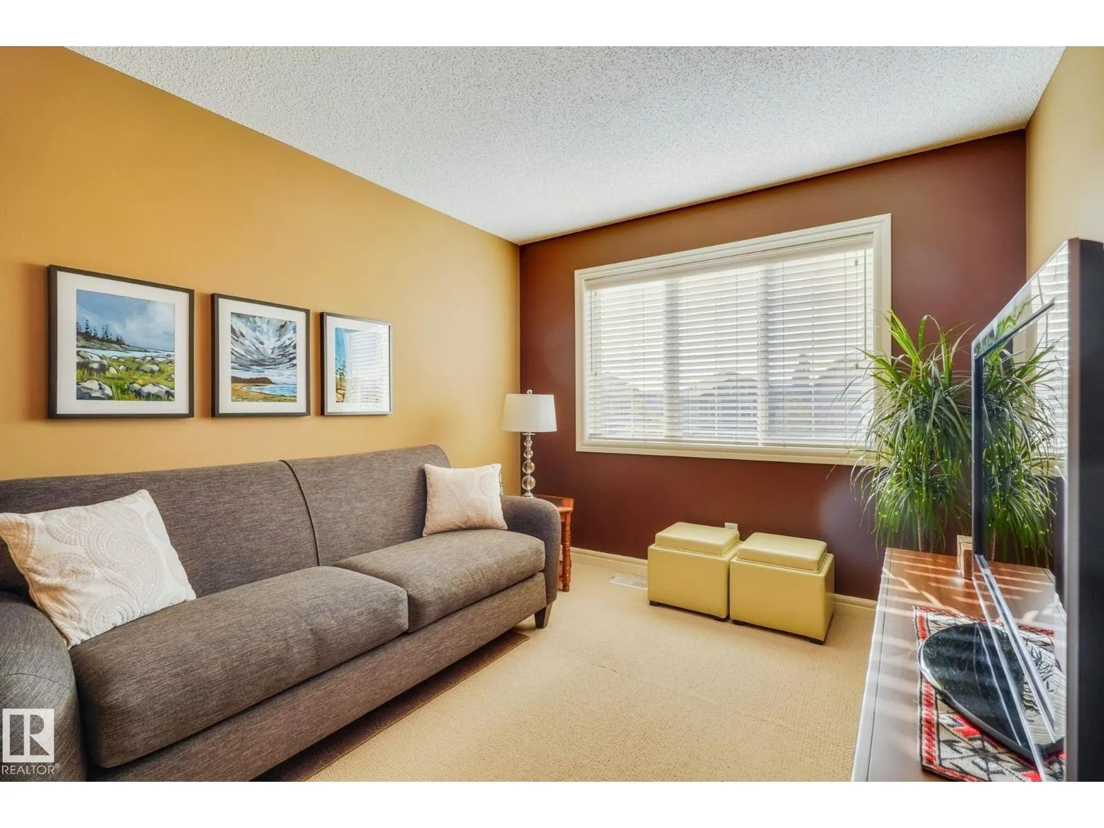 1926 119A ST SW