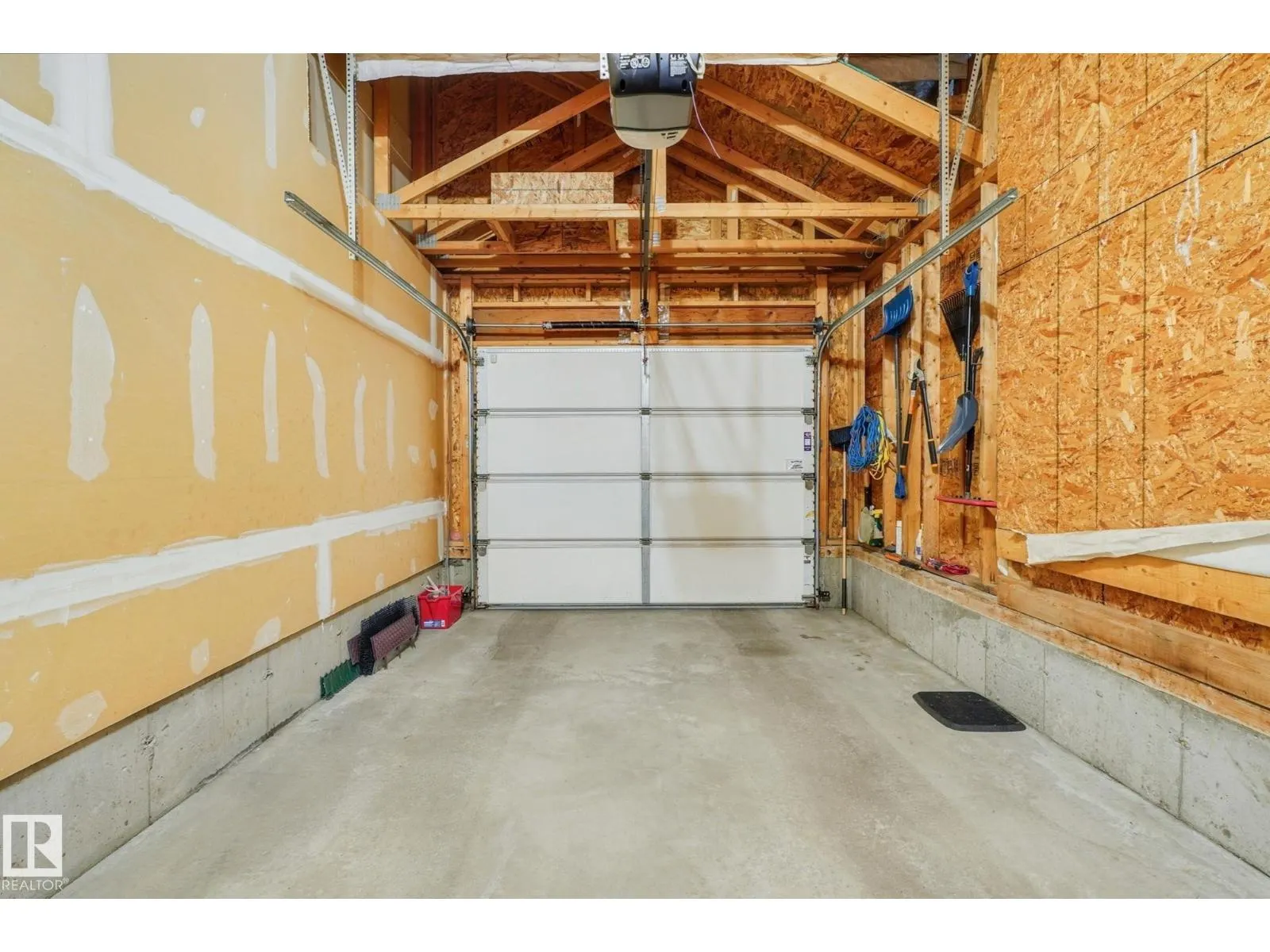 1926 119A ST SW