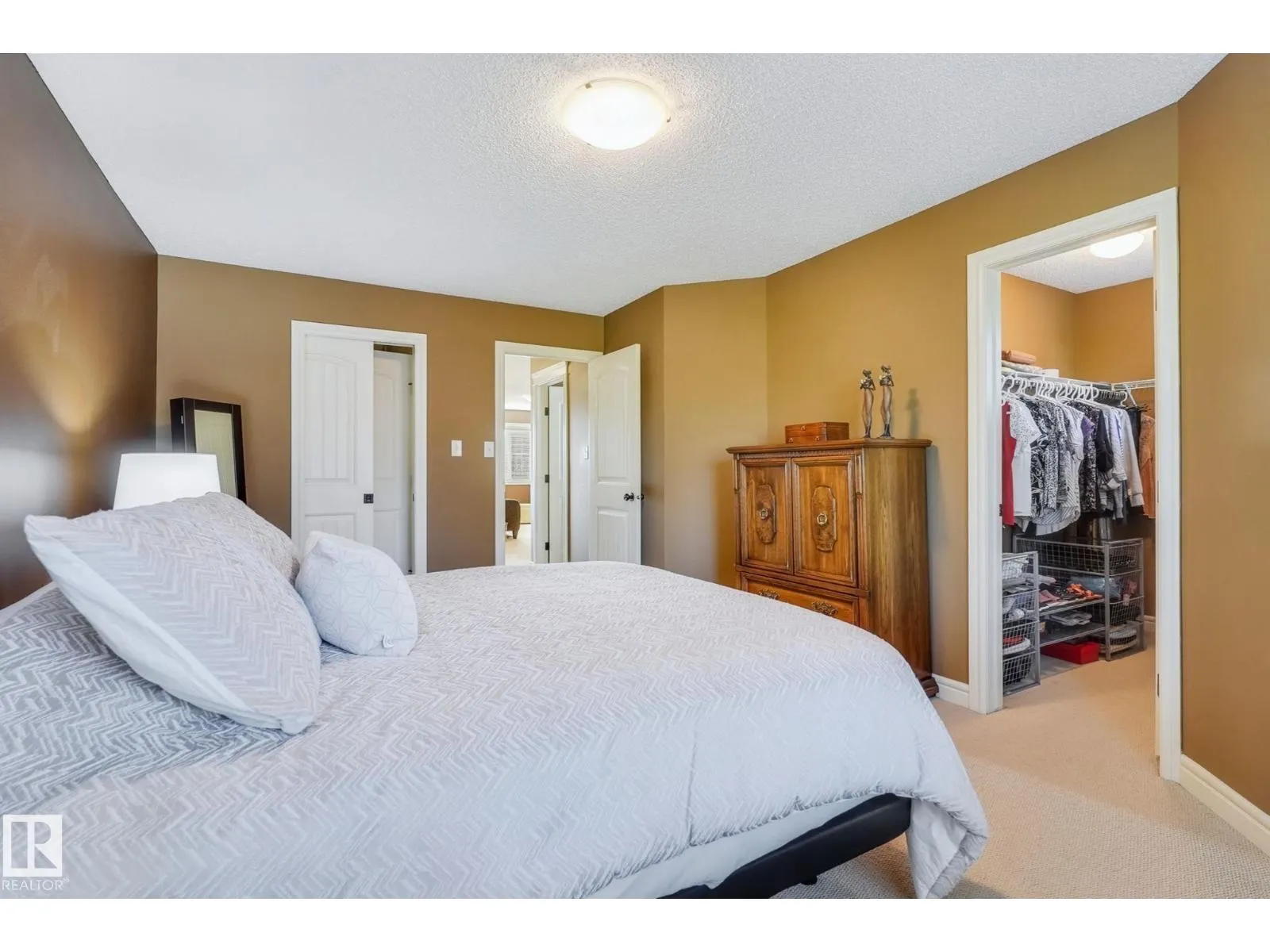 1926 119A ST SW
