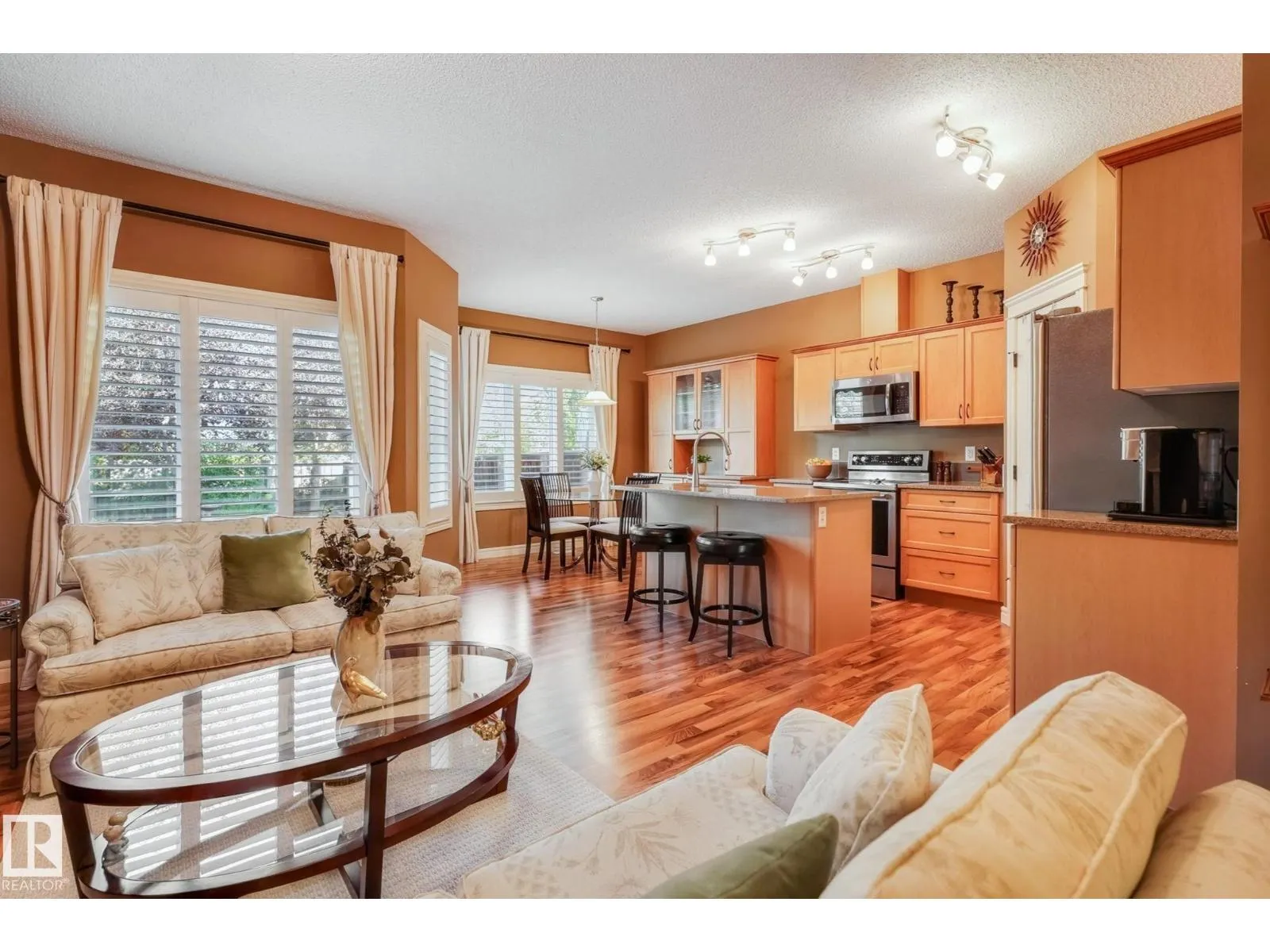 1926 119A ST SW