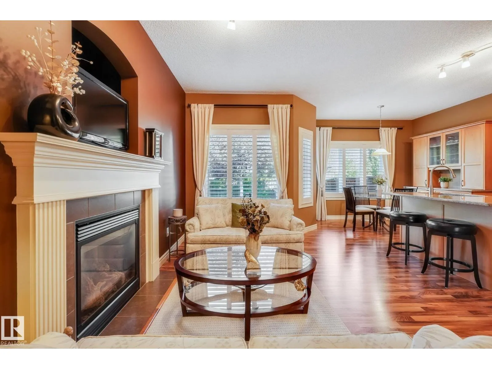 1926 119A ST SW